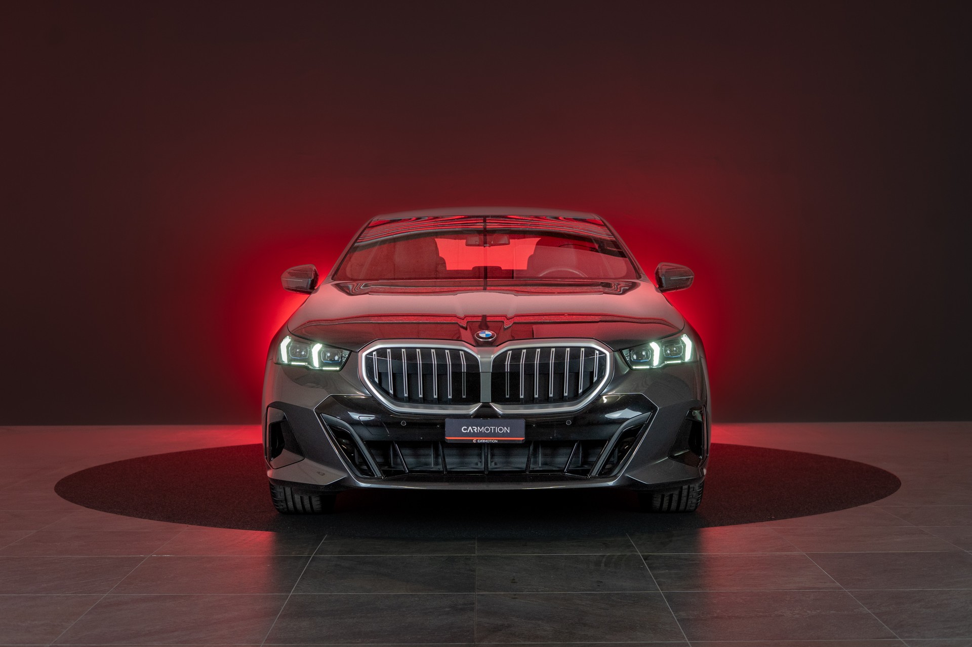 BMW 520i M Sport / Rückfahrkamera / El. Sitze-image-1