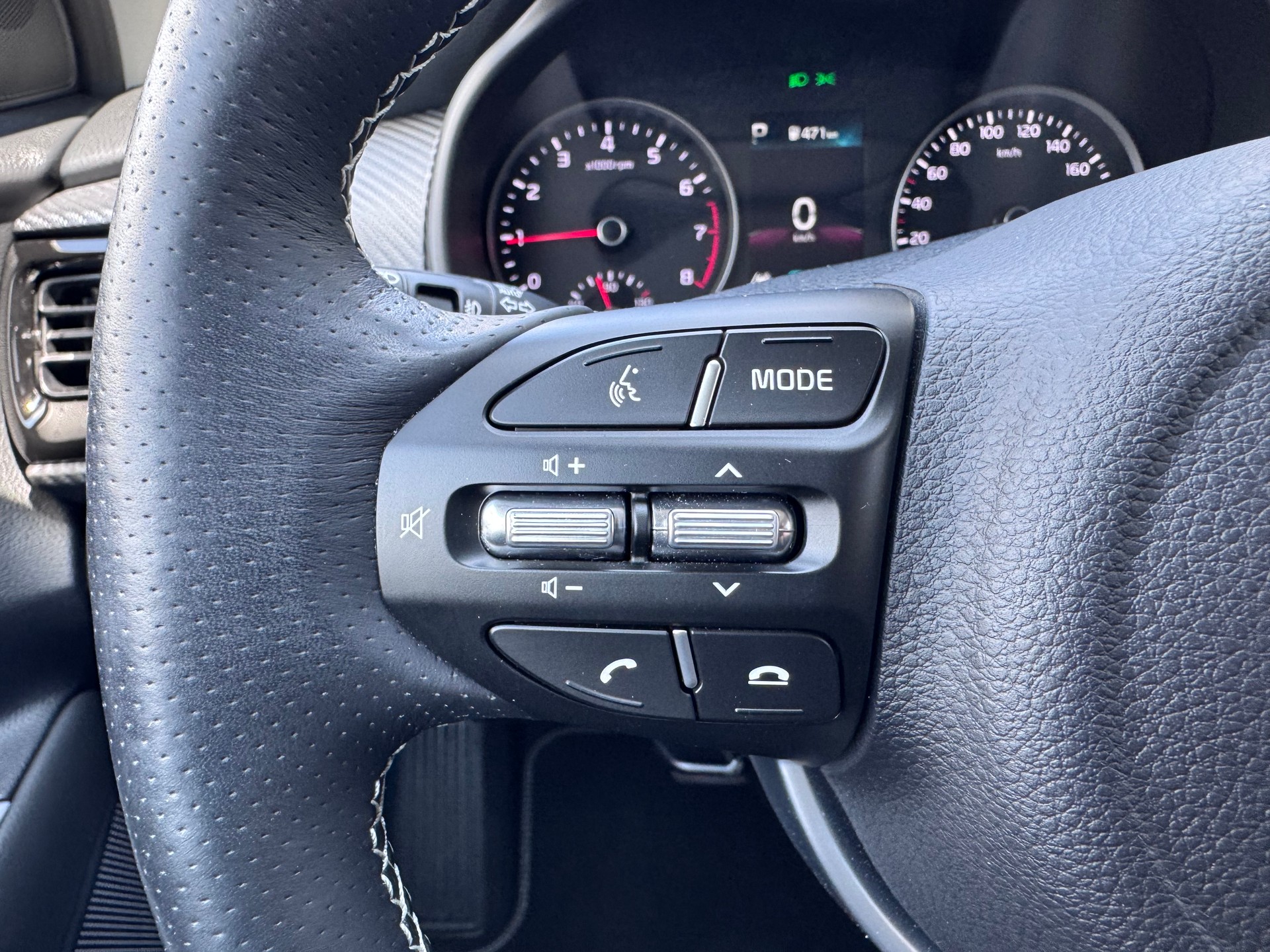 KIA Stonic 1.0 T-GDI MHEV GT-Line+Automat+Navi+Rückfahrkamera+ACC+LED Scheinwerfer+Sitz-/Lenkradheizung+AHK mit 900 kg+Winteräder+-image-13