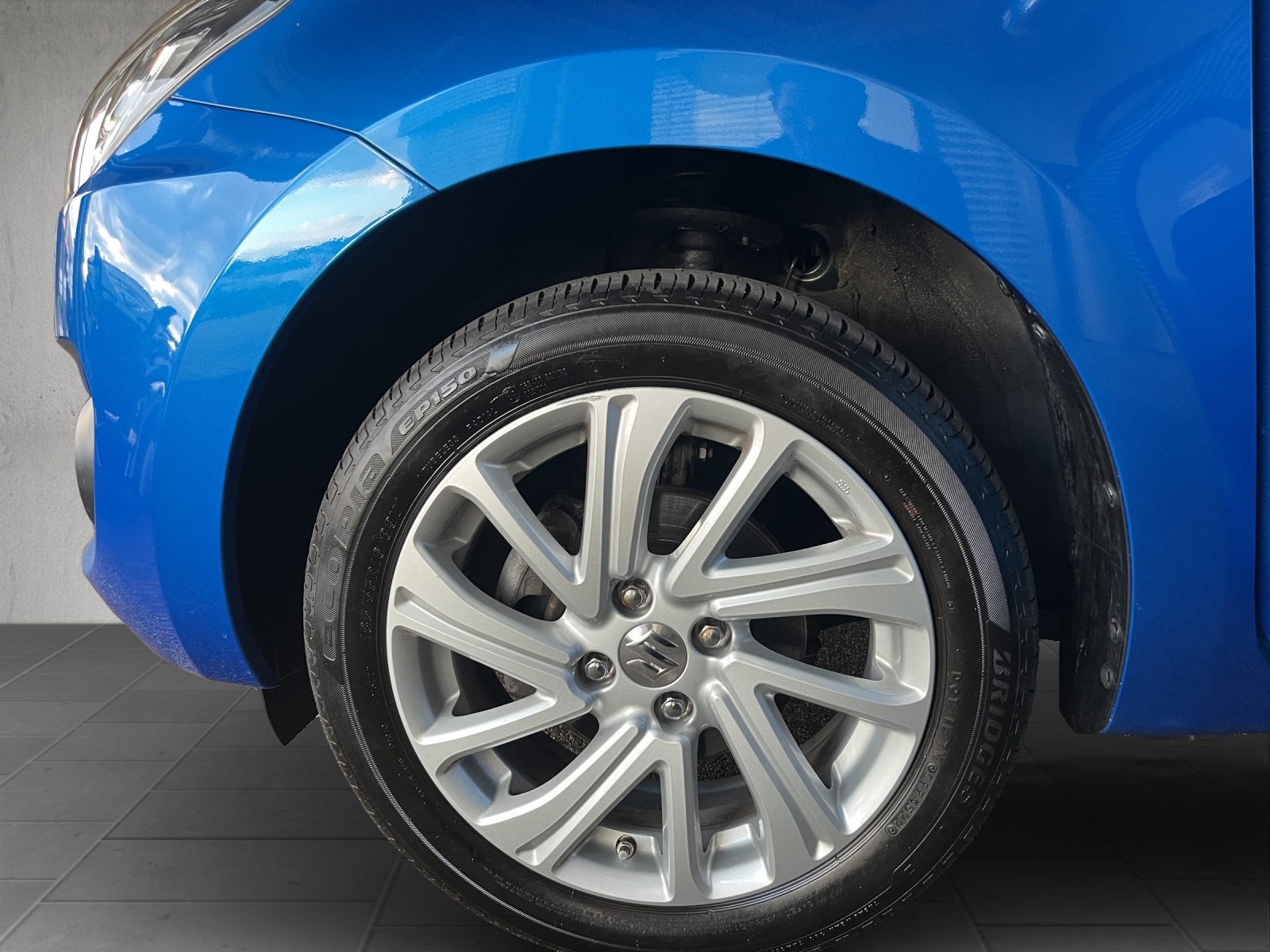 SUZUKI Swift 1.2 Compact+ Hybrid 4x4-image-16