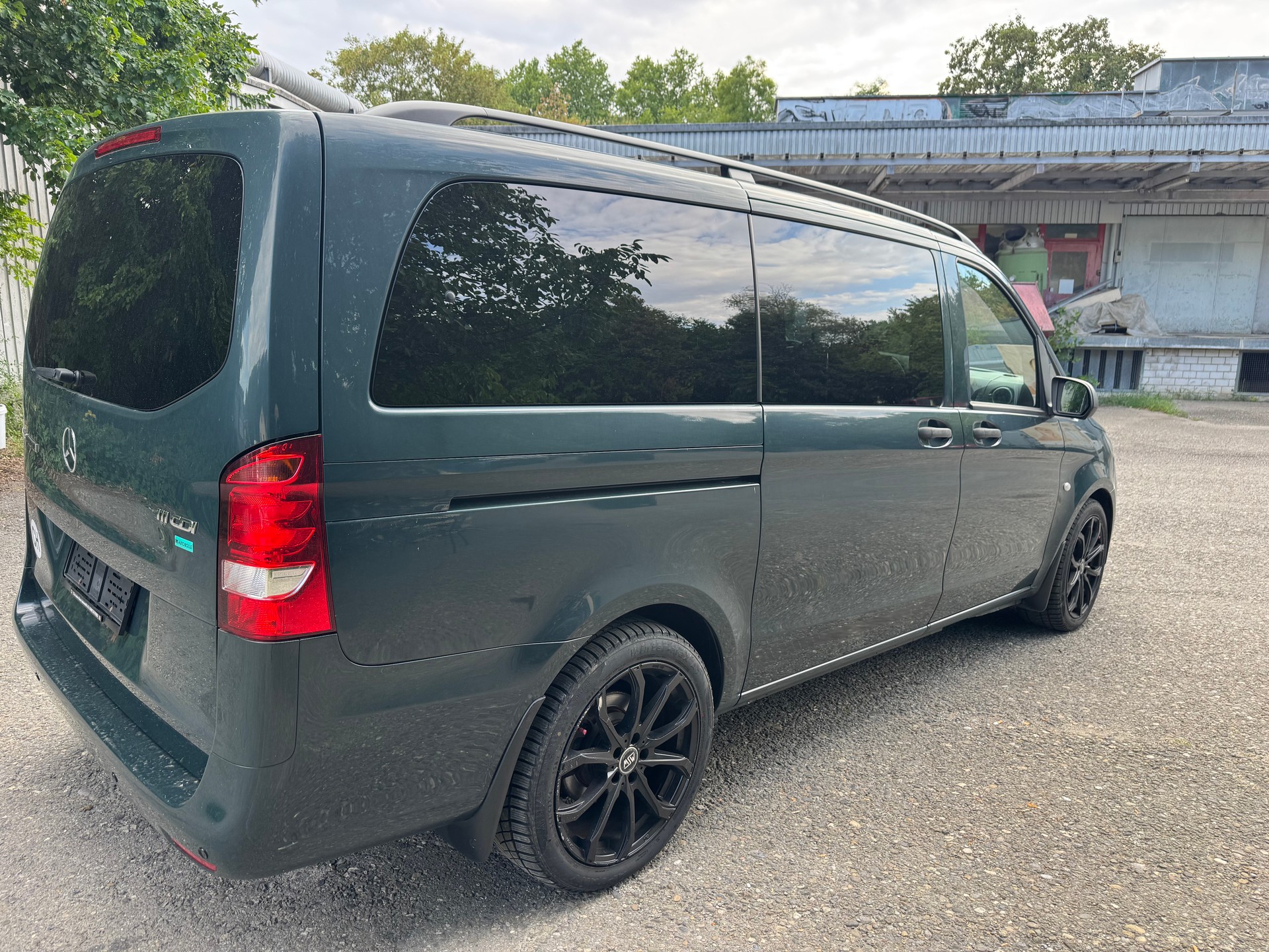 MERCEDES-BENZ Vito 111 BlueTec Tourer Base L-image-4