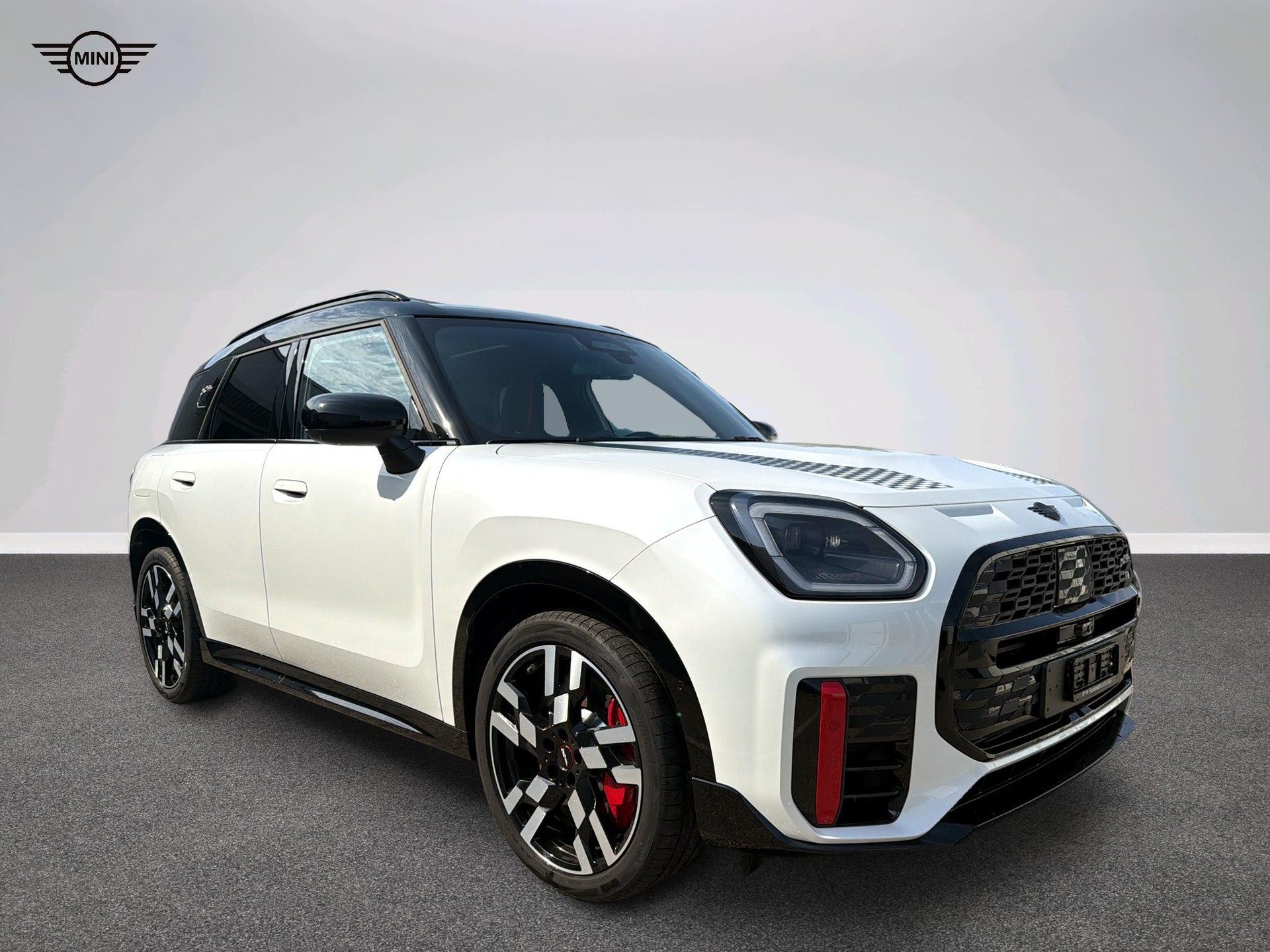 MINI John Cooper Works Countryman ALL4-image-11