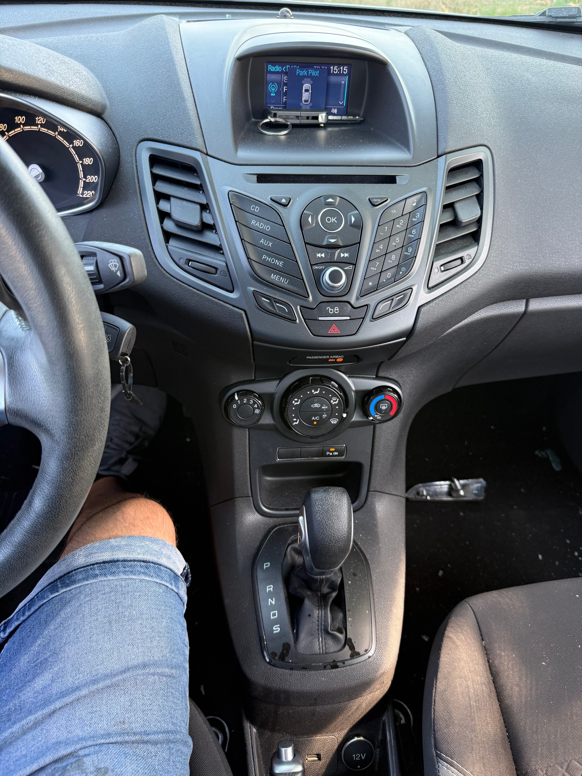FORD Fiesta 1.0 SCTi Sync PowerShift-image-11