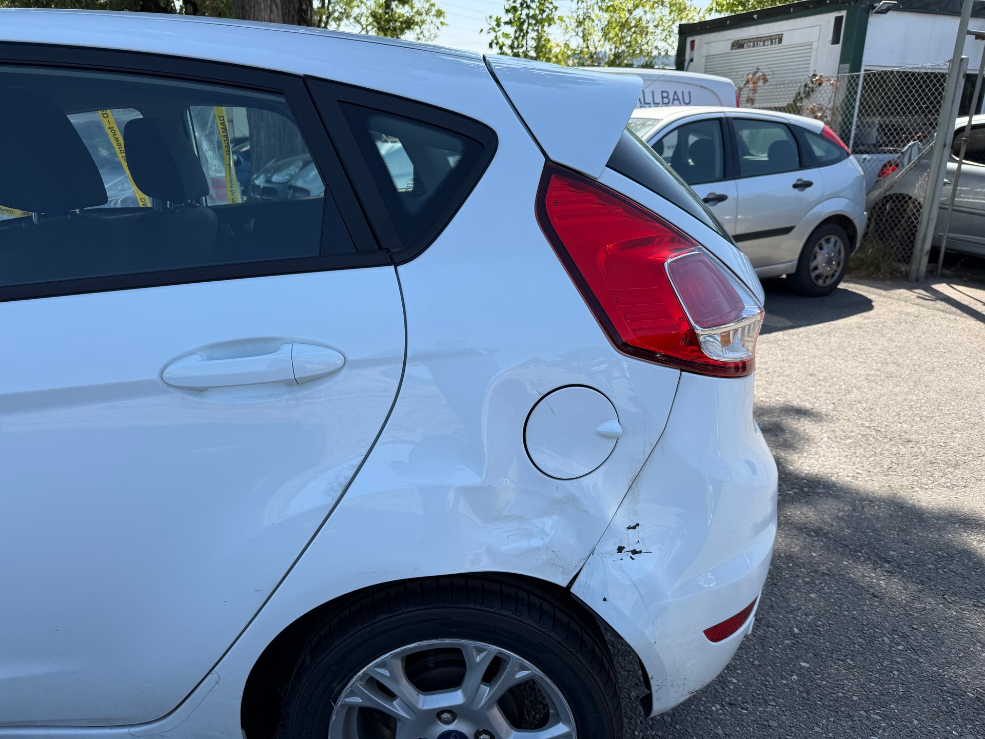 FORD Fiesta 1.0 SCTi Sync PowerShift-image-3