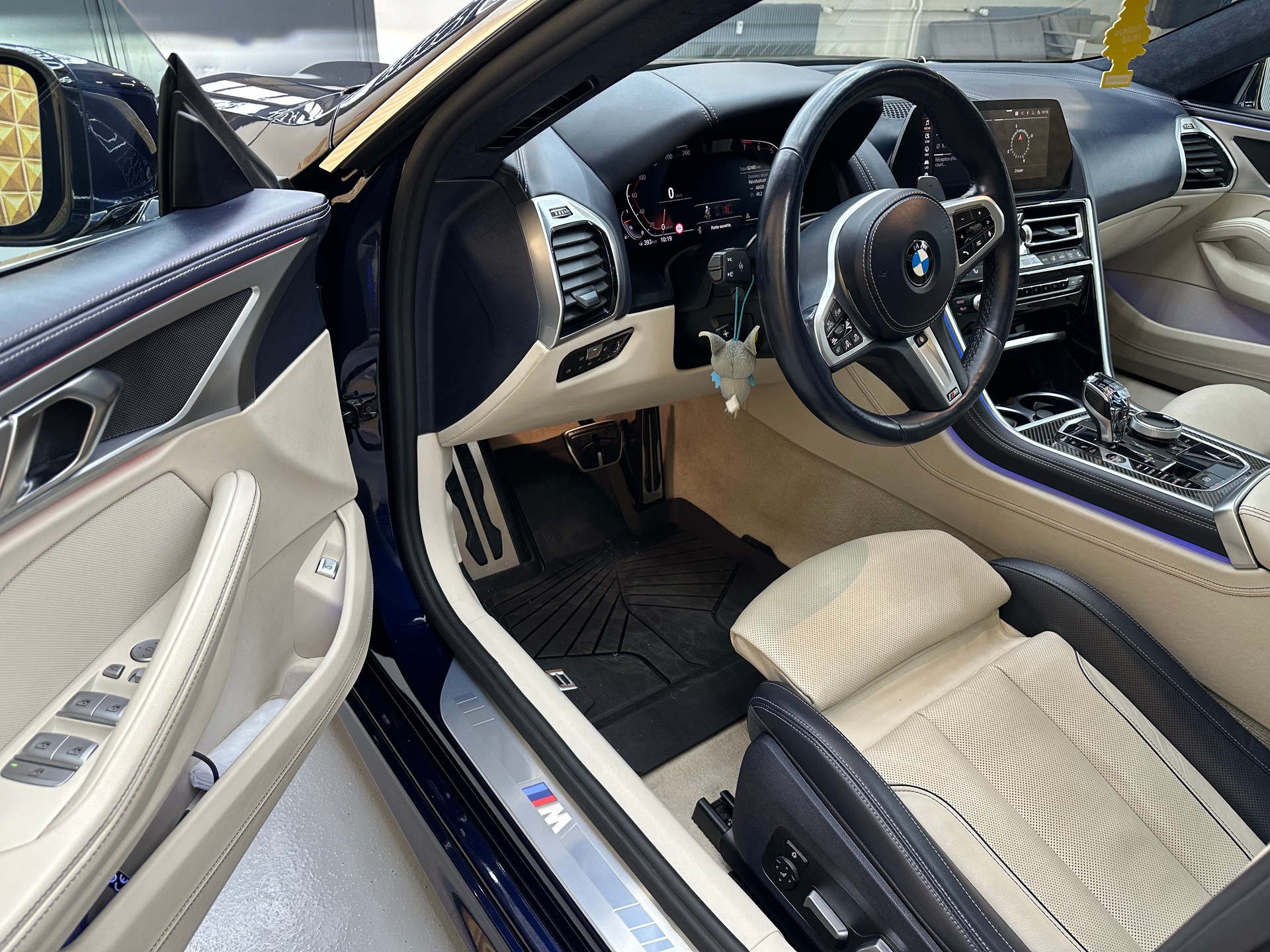 BMW 840i xDrive Steptronic-image-4