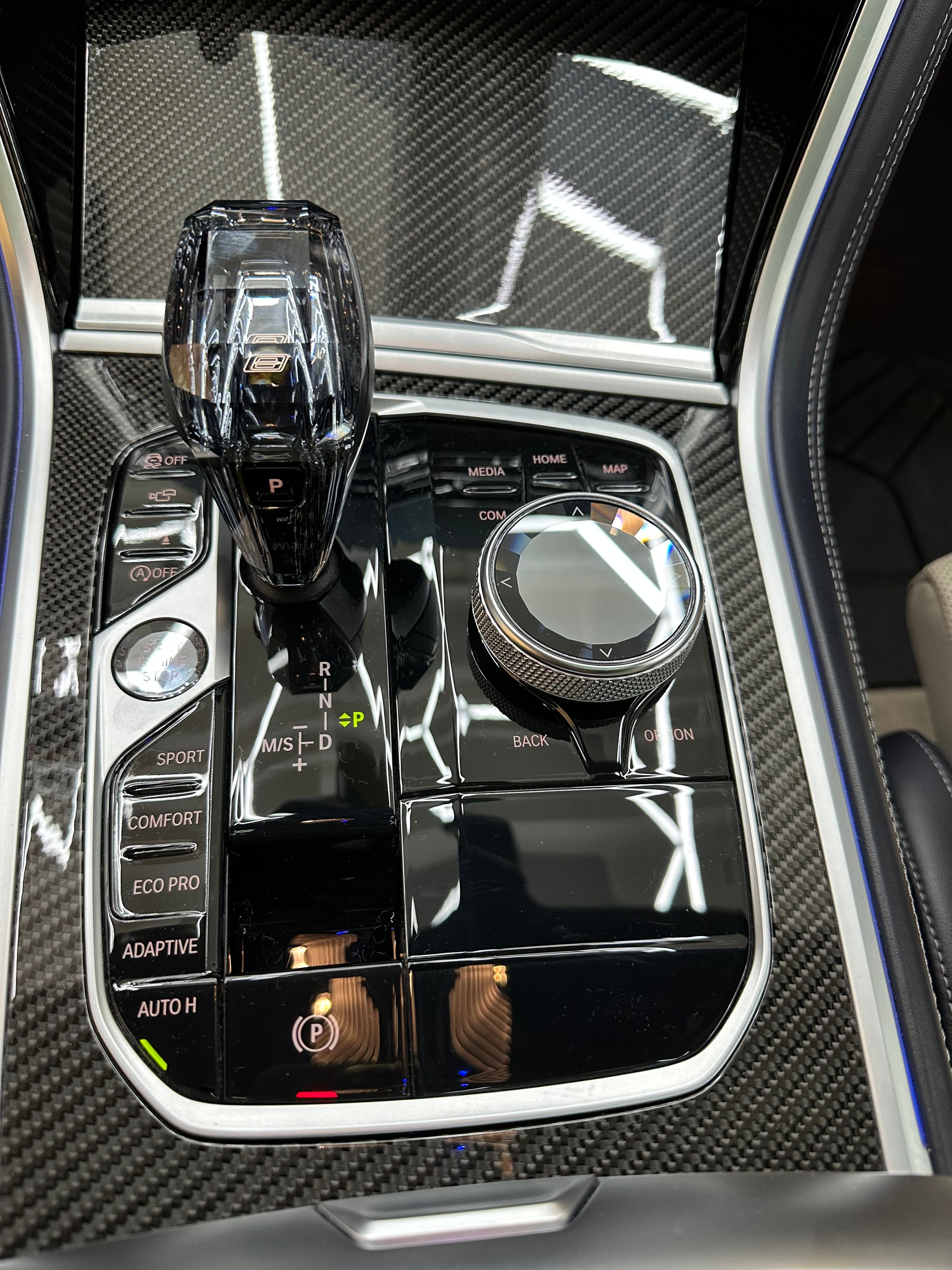 BMW 840i xDrive Steptronic-image-6