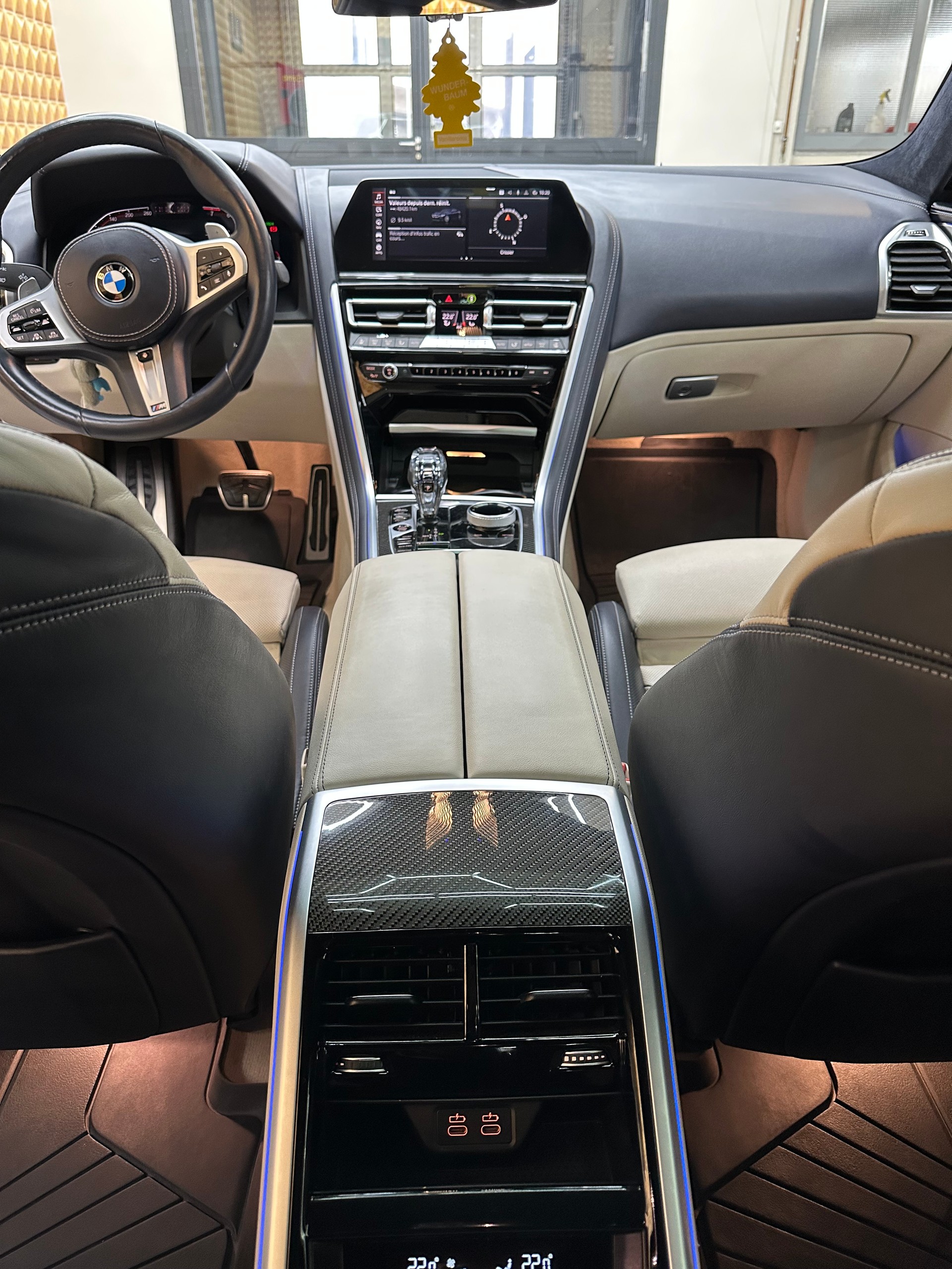 BMW 840i xDrive Steptronic-image-5