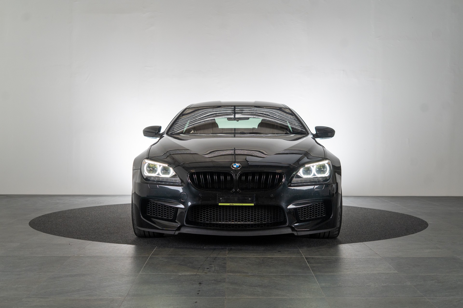 BMW M6 Gran Coupé / Rückfahrkamera / HeadUp-image-1
