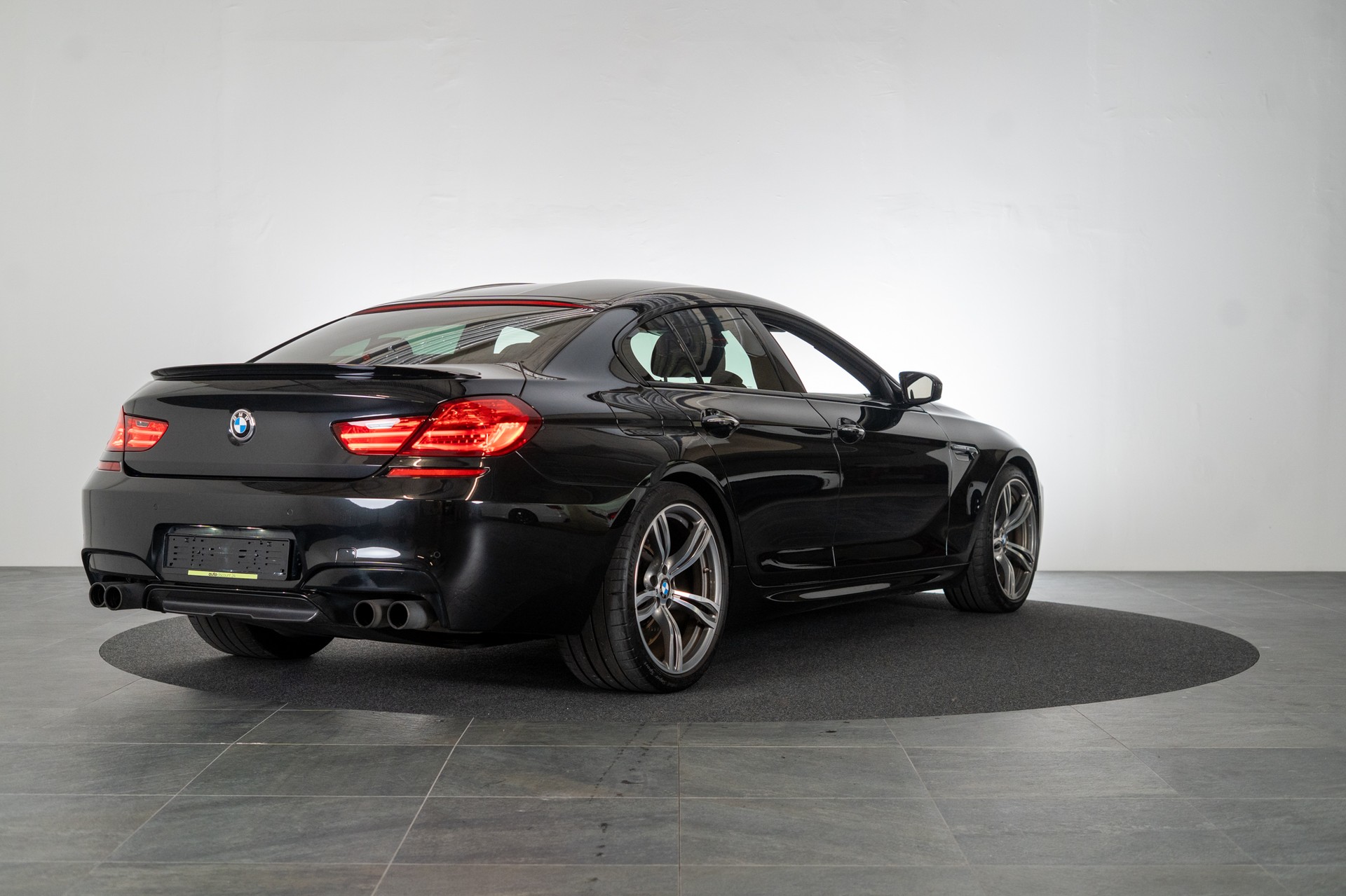 BMW M6 Gran Coupé / Rückfahrkamera / HeadUp-image-6