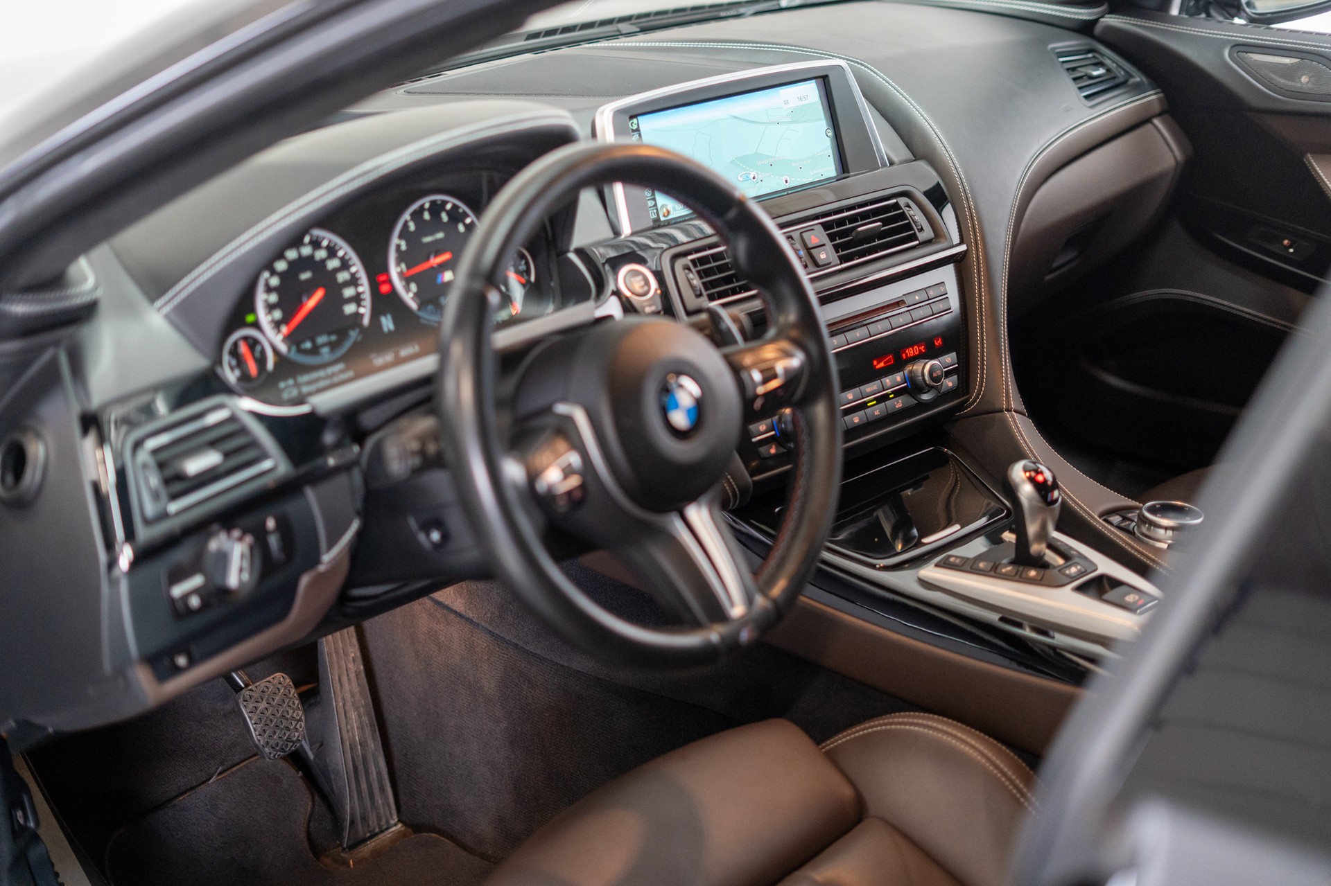BMW M6 Gran Coupé / Rückfahrkamera / HeadUp-image-8