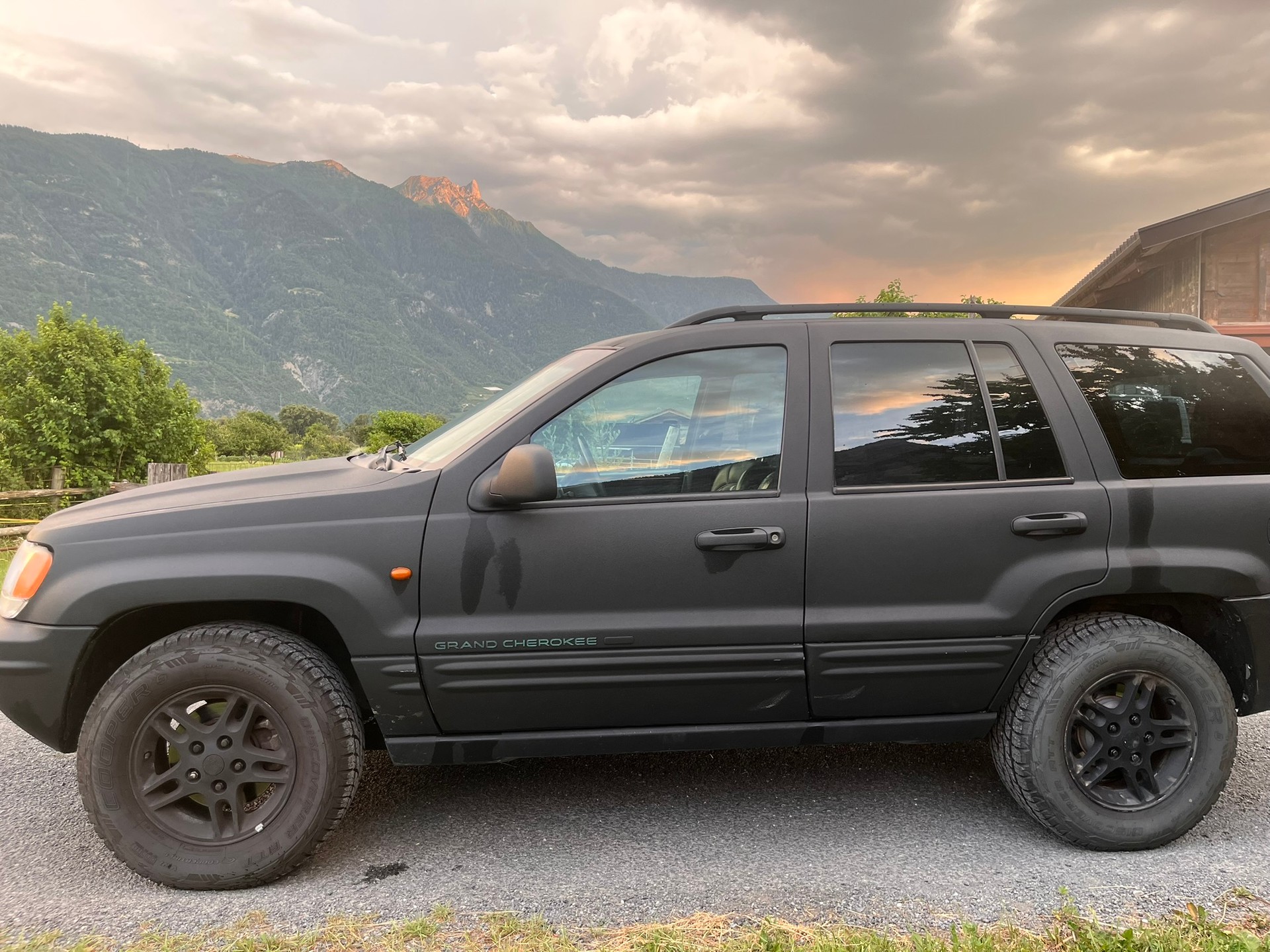 JEEP 4.7 V8 Limited-image-3