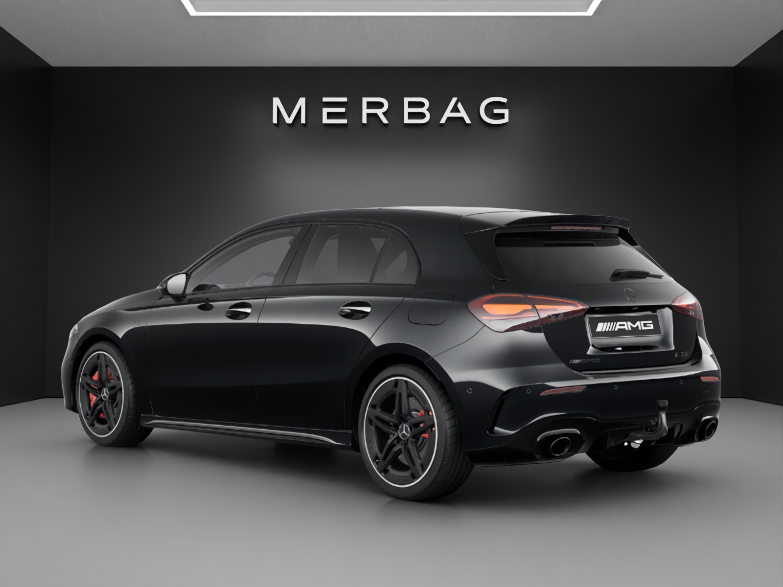 MERCEDES-BENZ A AMG 35 4Matic 8G-DCT-image-2
