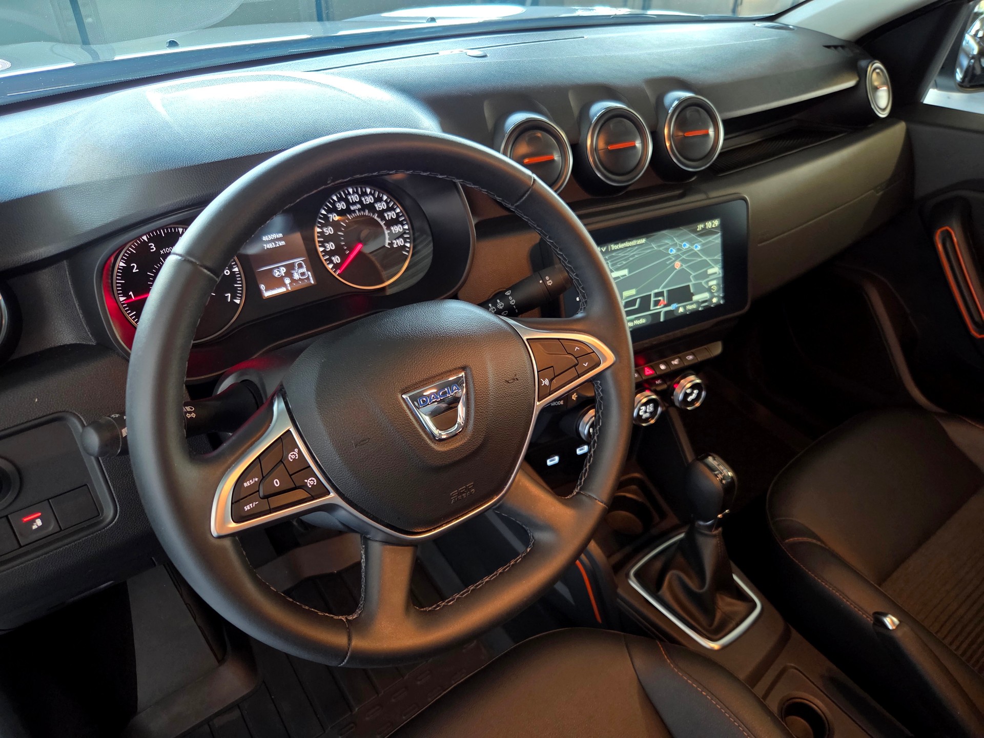 DACIA Duster 1.3 TCe 150 Extreme EDC-image-14