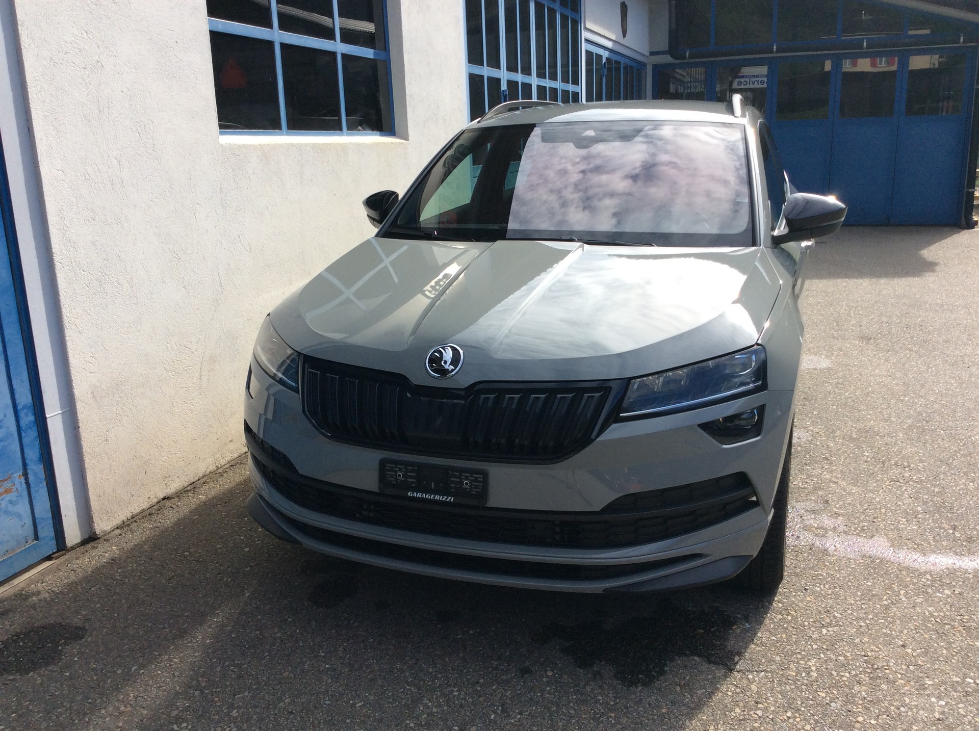 SKODA Karoq 2.0 TDI CR SportLine 4x4 DSG-image-0