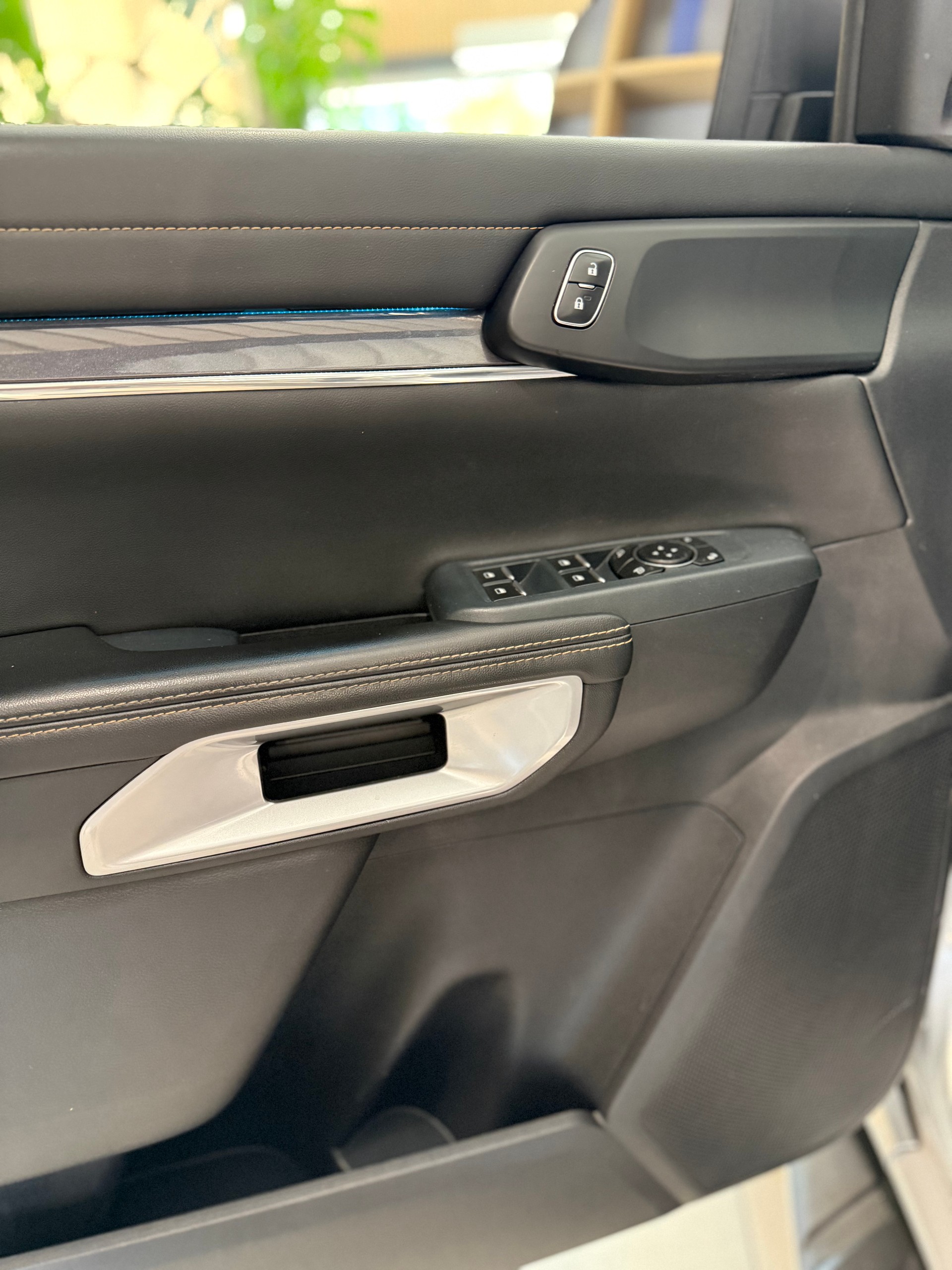 FORD Ranger Wildtrak 3.0 Eco Blue e-4WD Automat-image-15