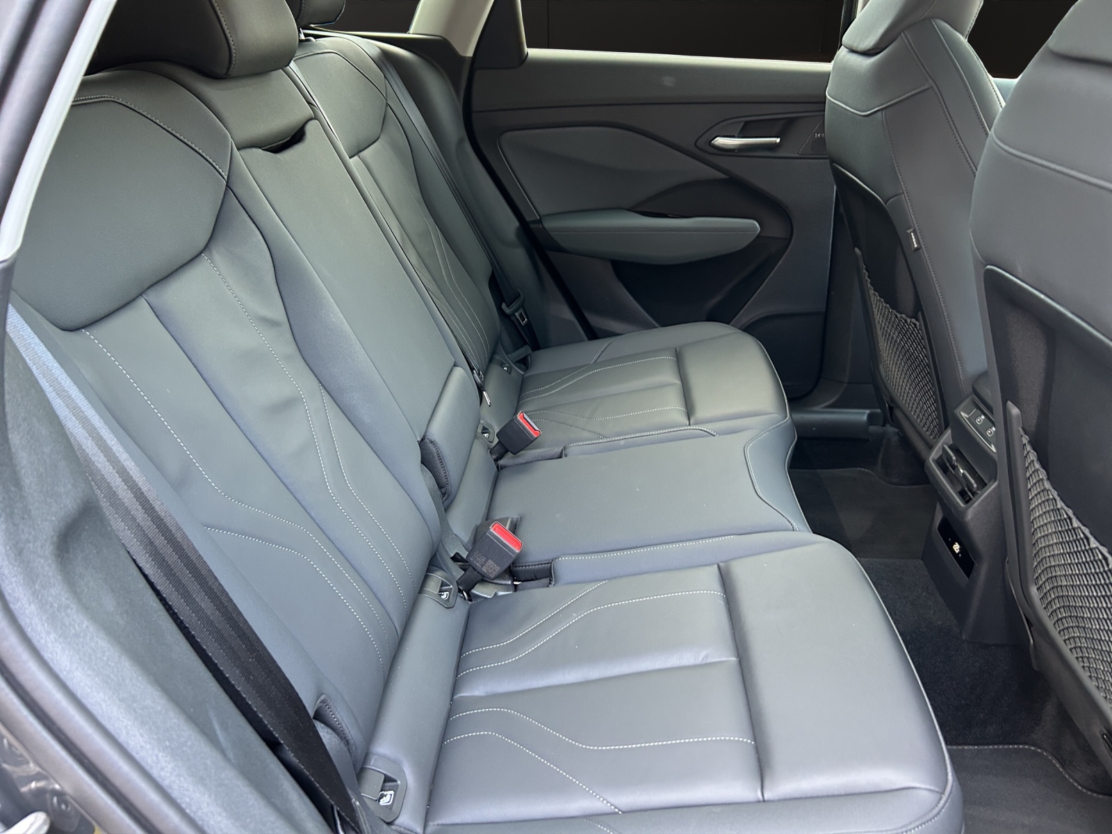 AUDI Q3 SUV e-hybrid 200 kW S tronig-image-13