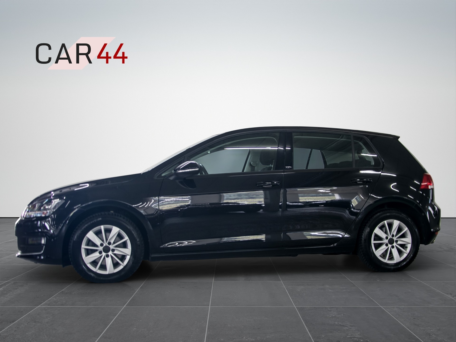 VW Golf 2.0 TDI Allstar 4Motion-image-1