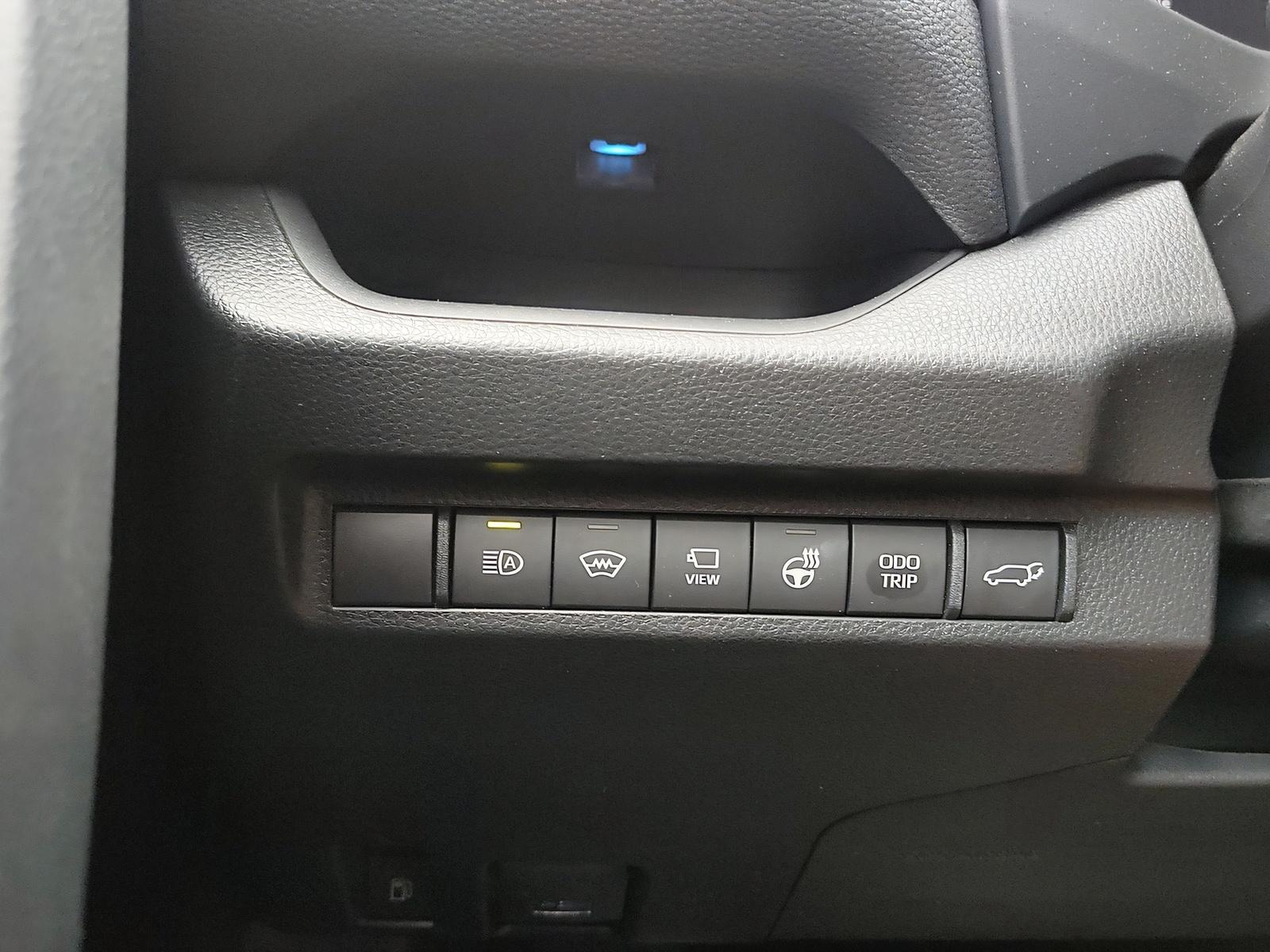 TOYOTA RAV4 2.5 Plug-In-Hybrid Platinum-image-14