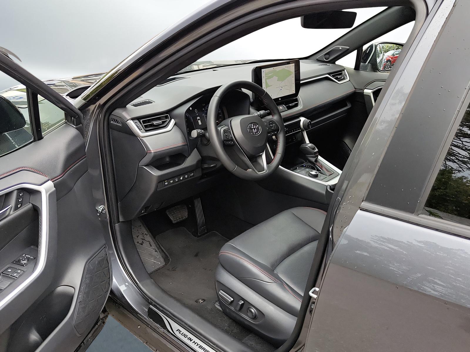 TOYOTA RAV4 2.5 Plug-In-Hybrid Platinum-image-19