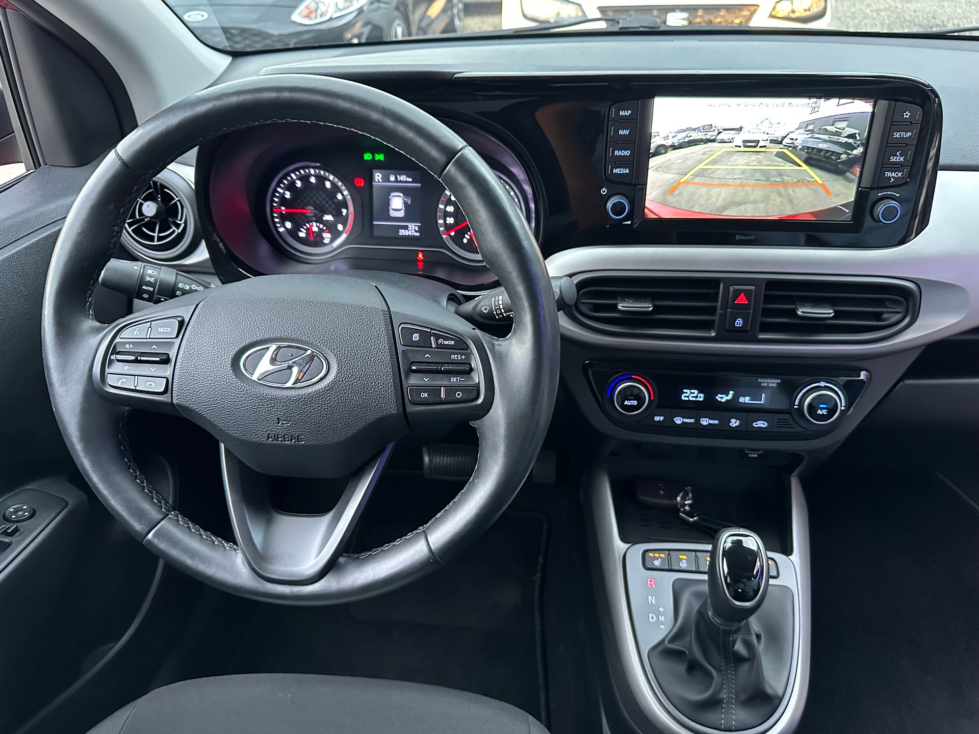 HYUNDAI i10 1.2 Vertex Automat-image-25