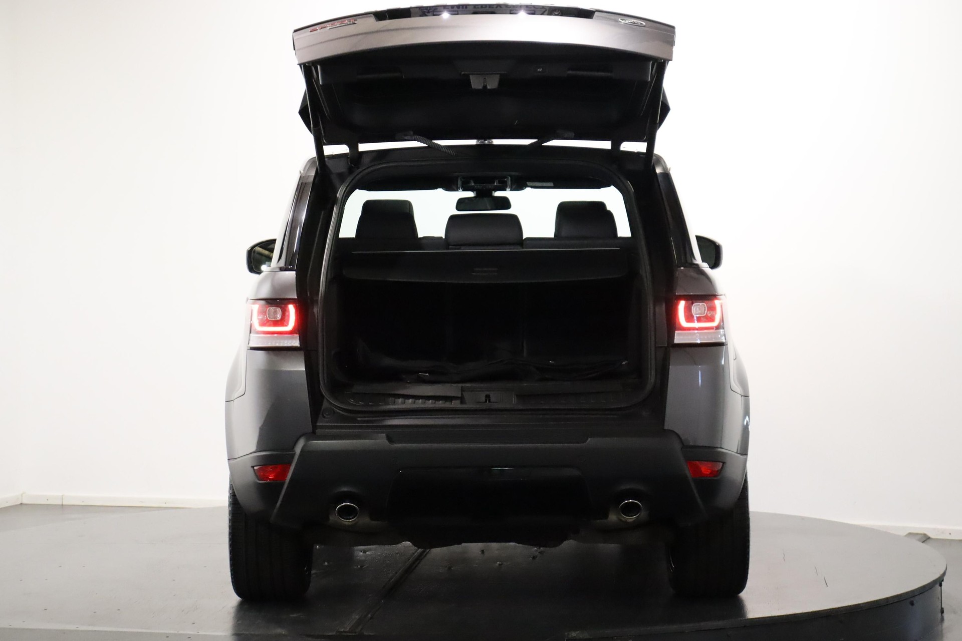 LAND ROVER Range Rover Sport 3.0 SDV6 HSE Dynamic-image-4