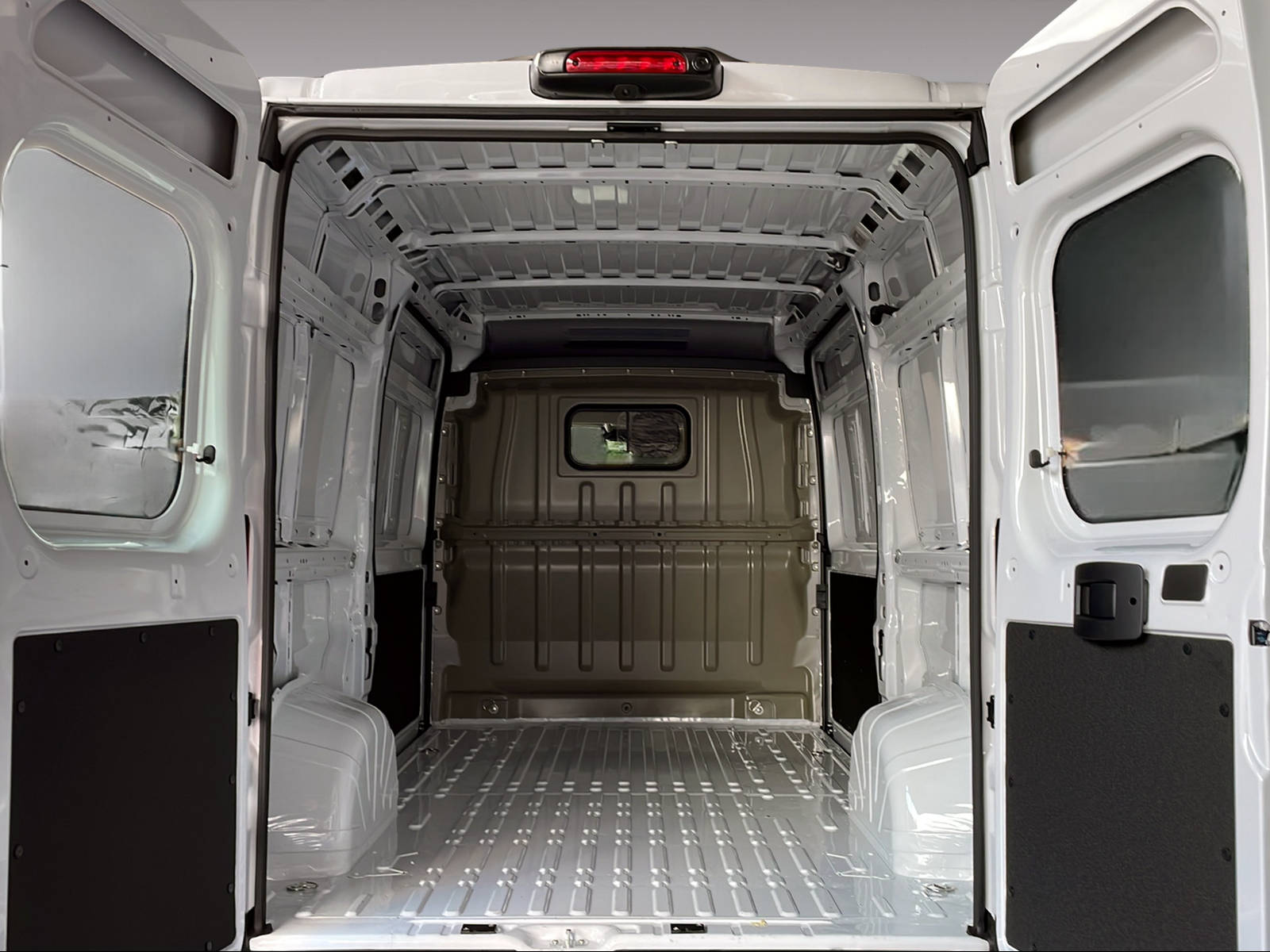 PEUGEOT Boxer Kaw. 335 L2H2 2.2 BlueHDi 140 S/S-image-8