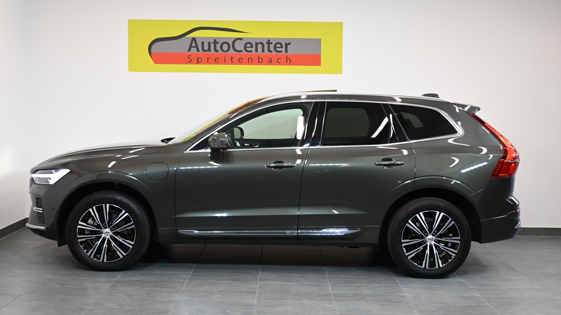 VOLVO XC60 T8 eAWD PluginHybrid Inscription Geartronic-image-14