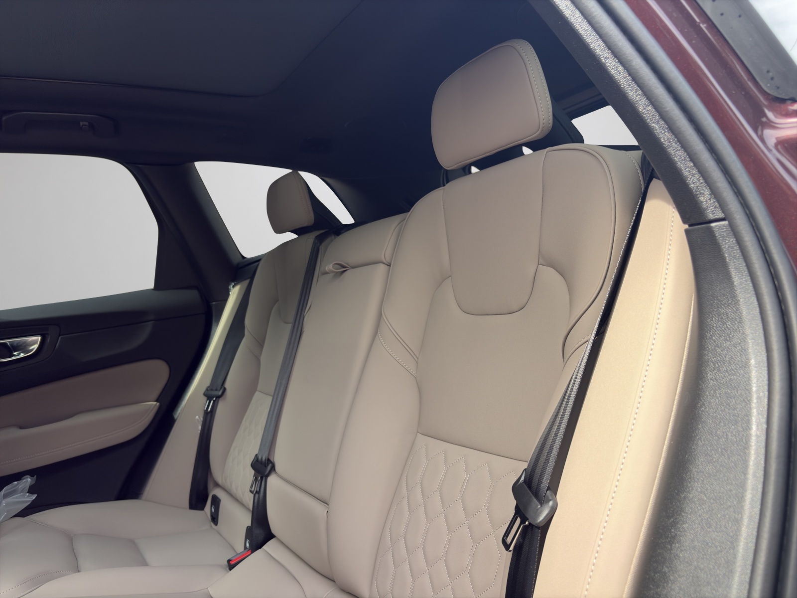 Image VOLVO XC60 XC60 T6 eAWD PluginHybrid Ultra Dark Geartronic