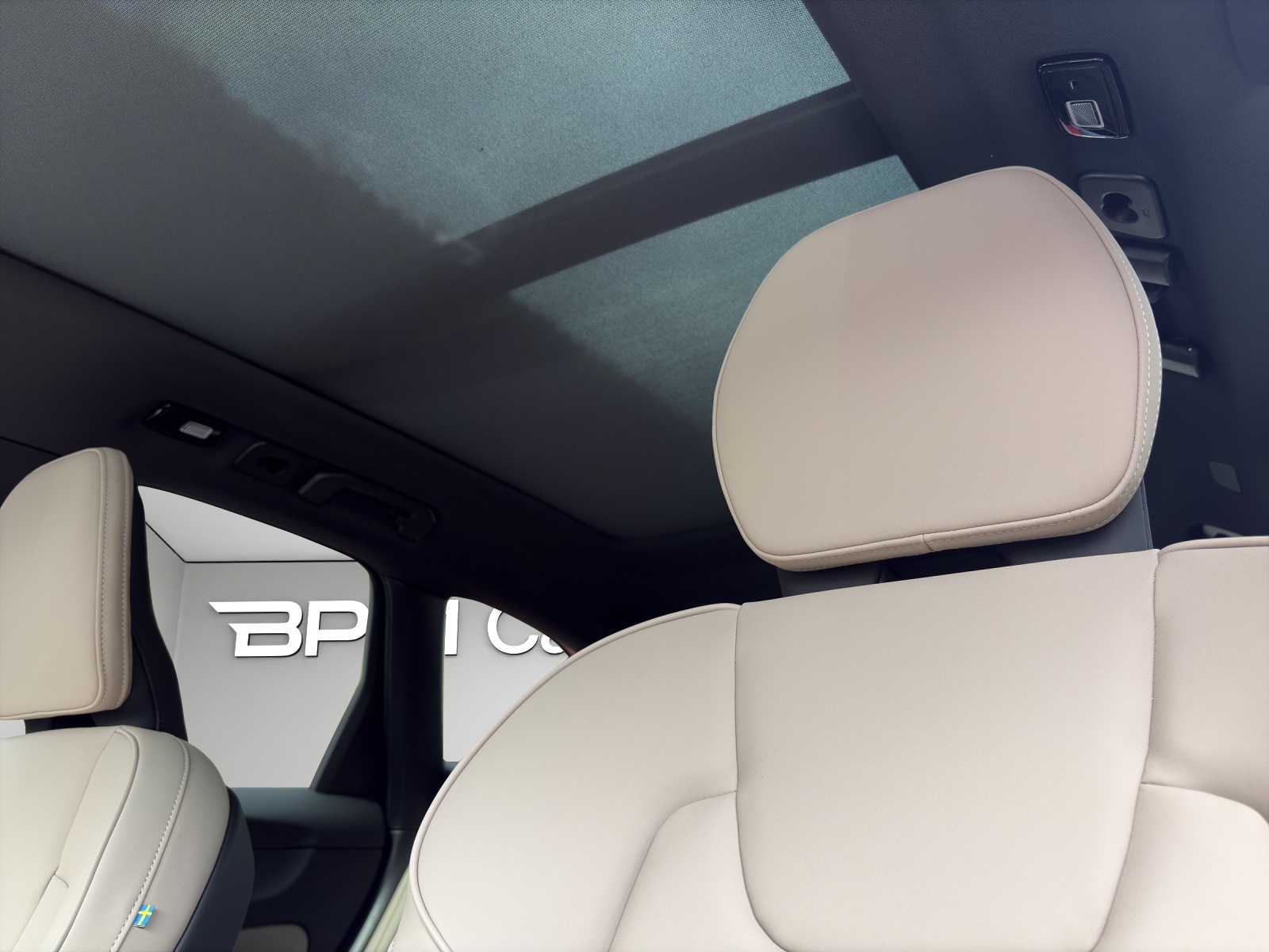 Image VOLVO XC60 XC60 T6 eAWD PluginHybrid Ultra Dark Geartronic
