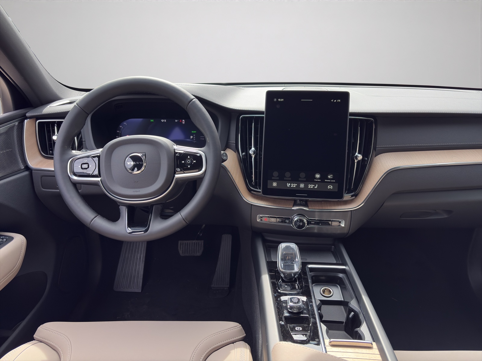 Image VOLVO XC60 XC60 T6 eAWD PluginHybrid Ultra Dark Geartronic