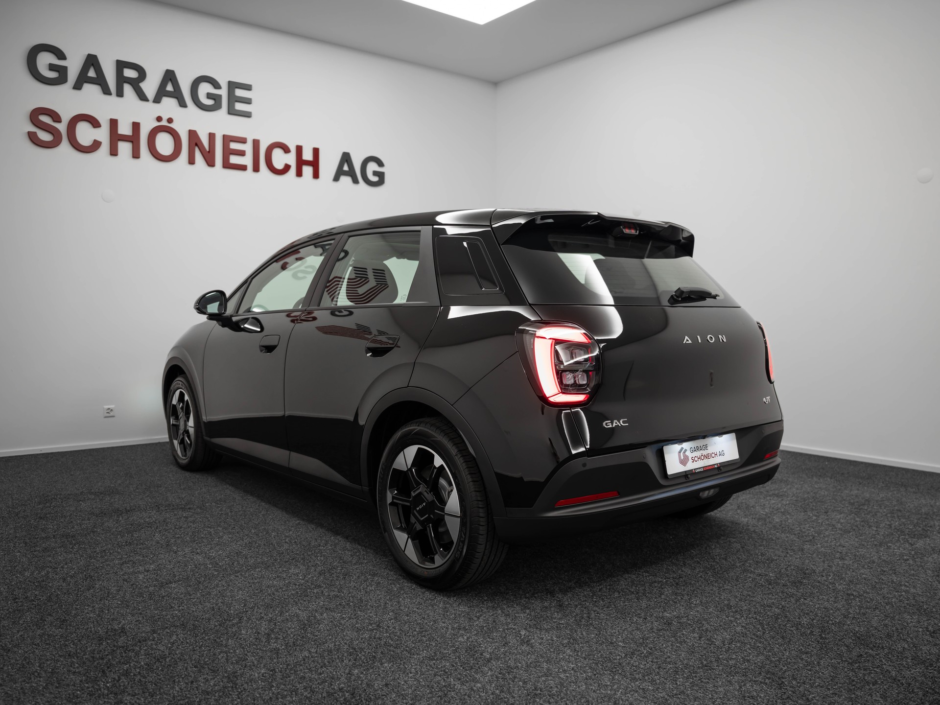 GAC AION UT Elektro / 8 Jahre Werksgarantie-image-6