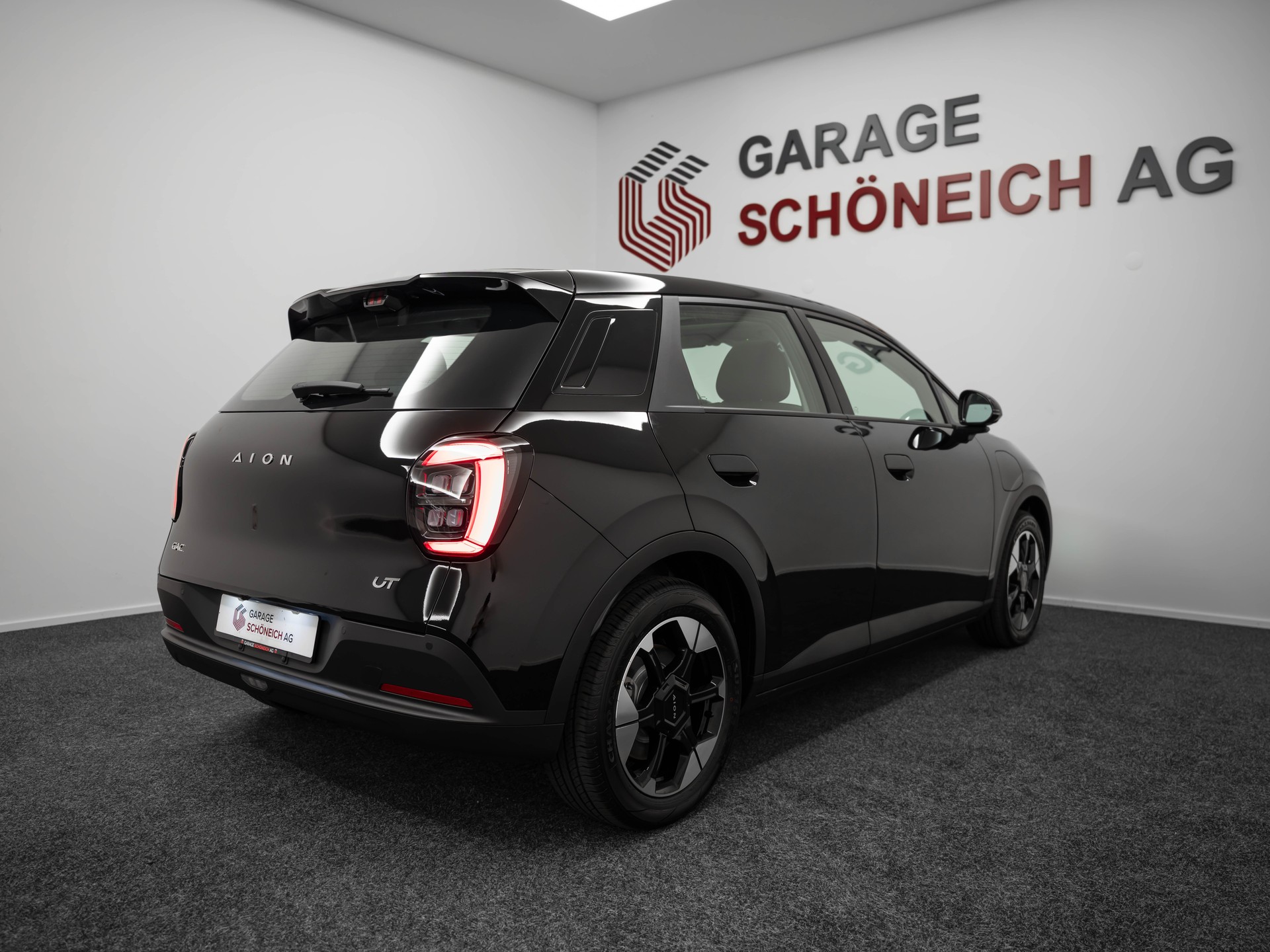 GAC AION UT Elektro / 8 Jahre Werksgarantie-image-4