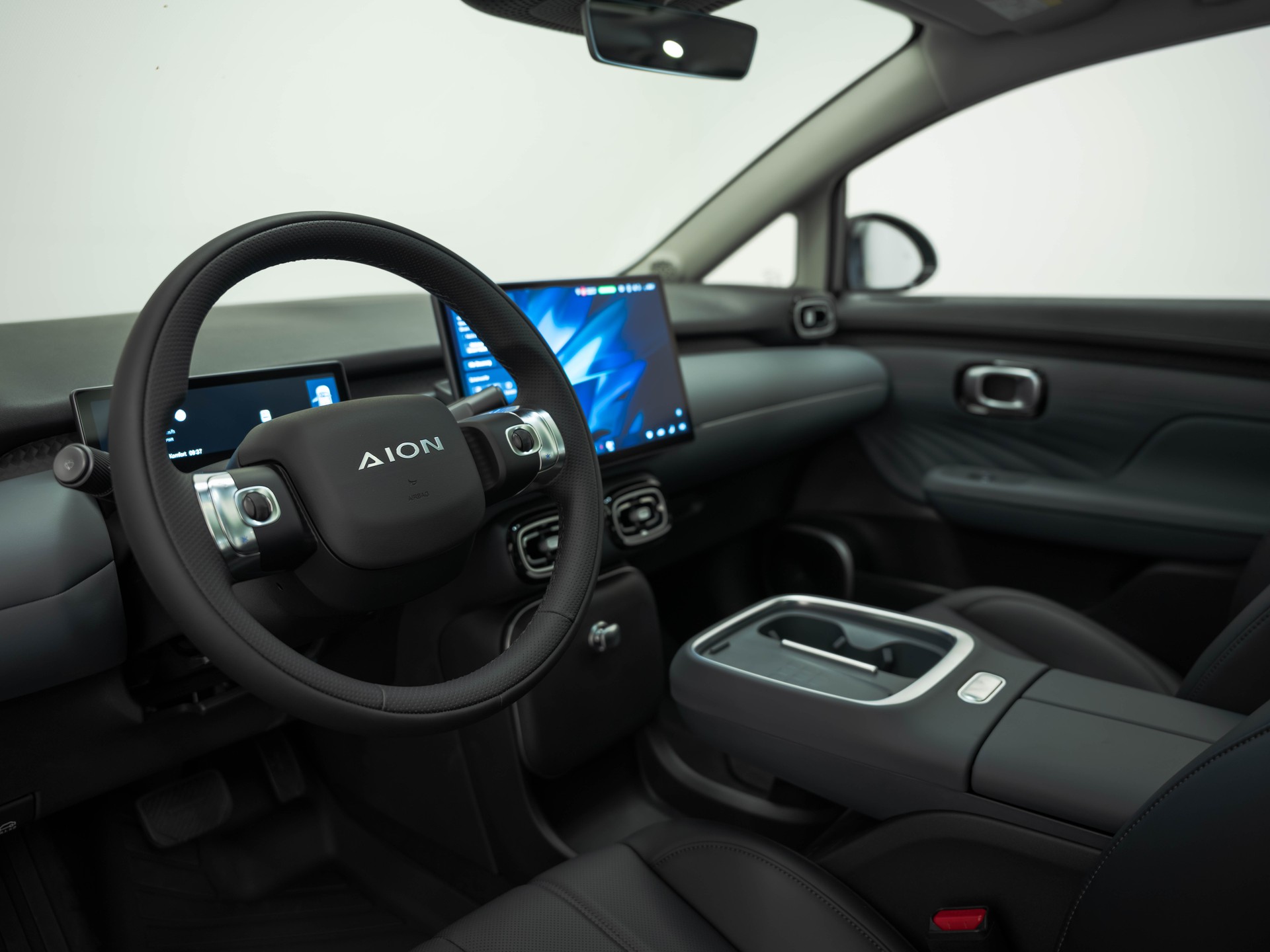 GAC AION UT Elektro / 8 Jahre Werksgarantie-image-12