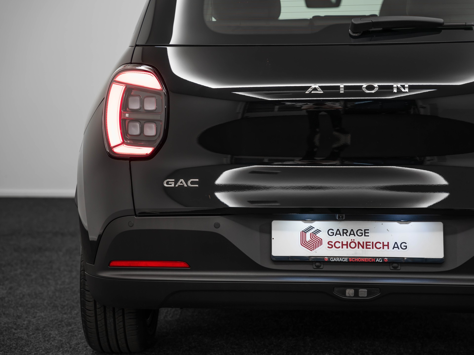 GAC AION UT Elektro / 8 Jahre Werksgarantie-image-8