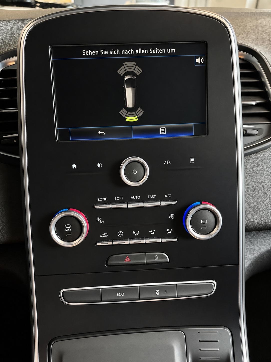 RENAULT Grand Scénic 1.5 dCi Bose EDC-image-14