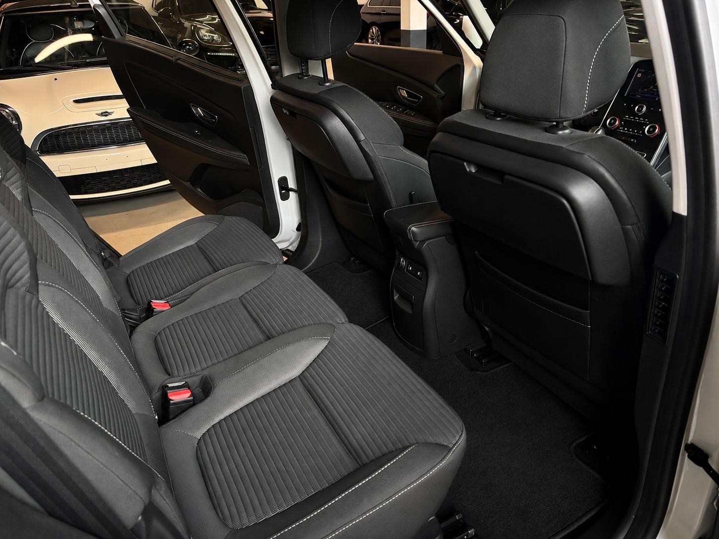 RENAULT Grand Scénic 1.5 dCi Bose EDC-image-15