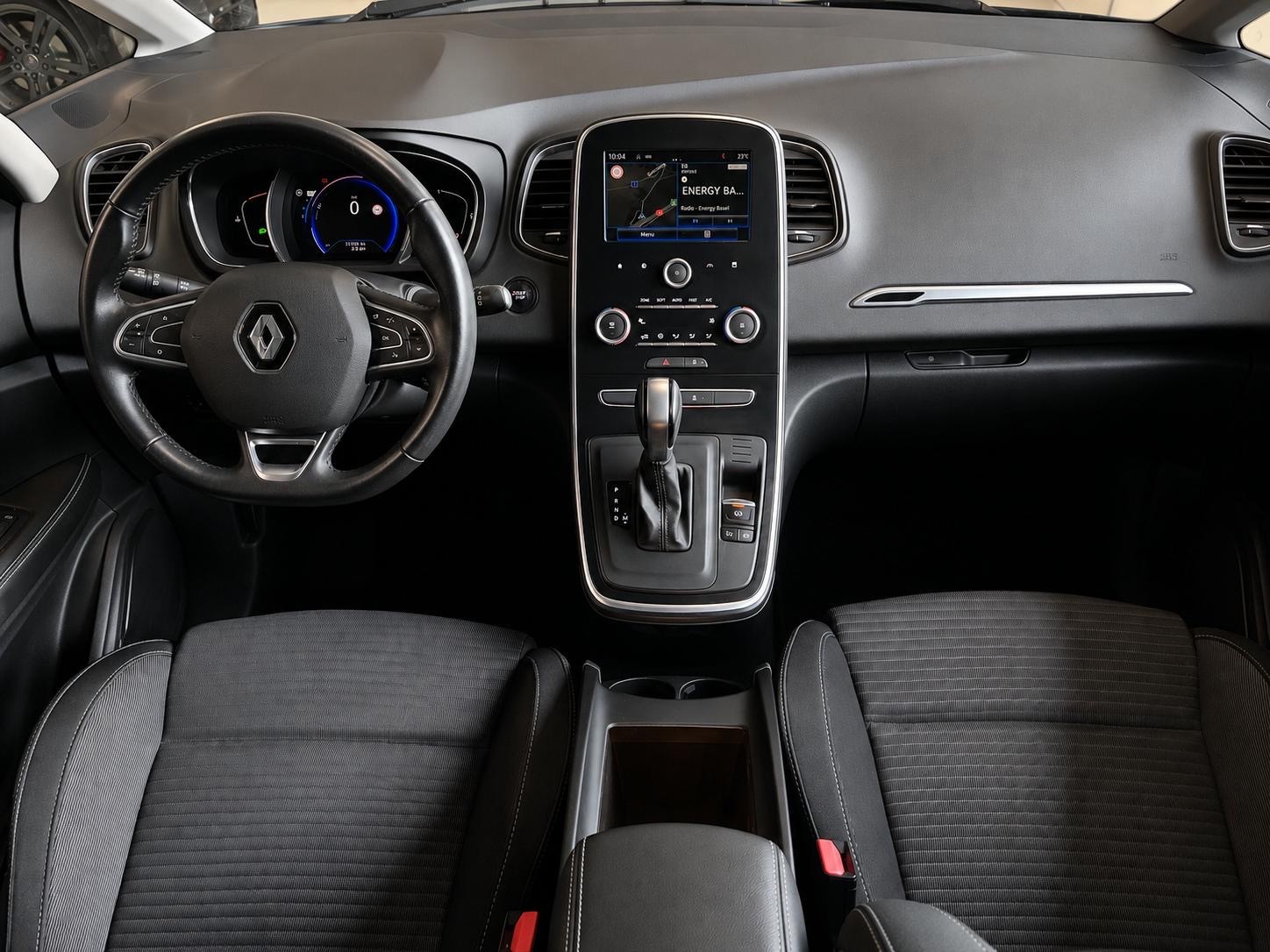 RENAULT Grand Scénic 1.5 dCi Bose EDC-image-12