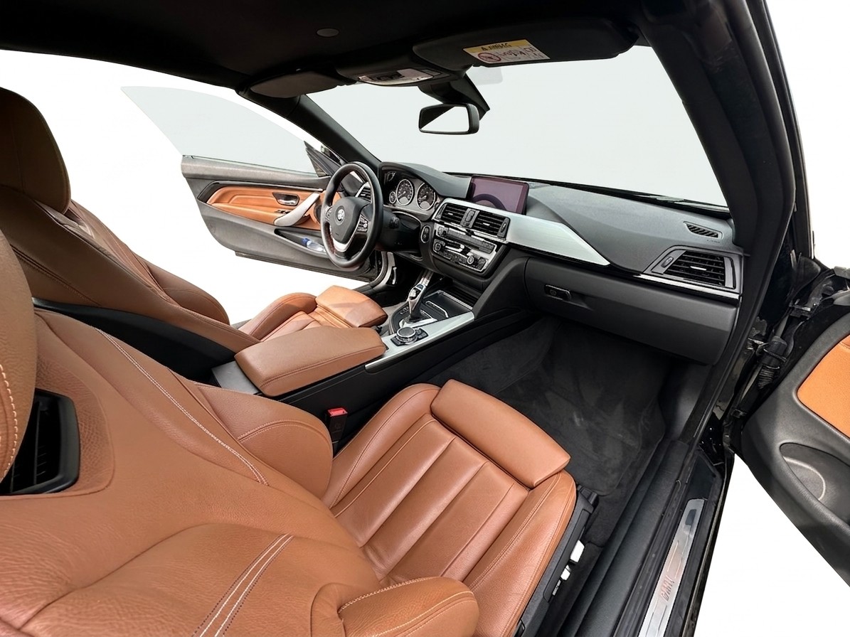 BMW 440i-image-2