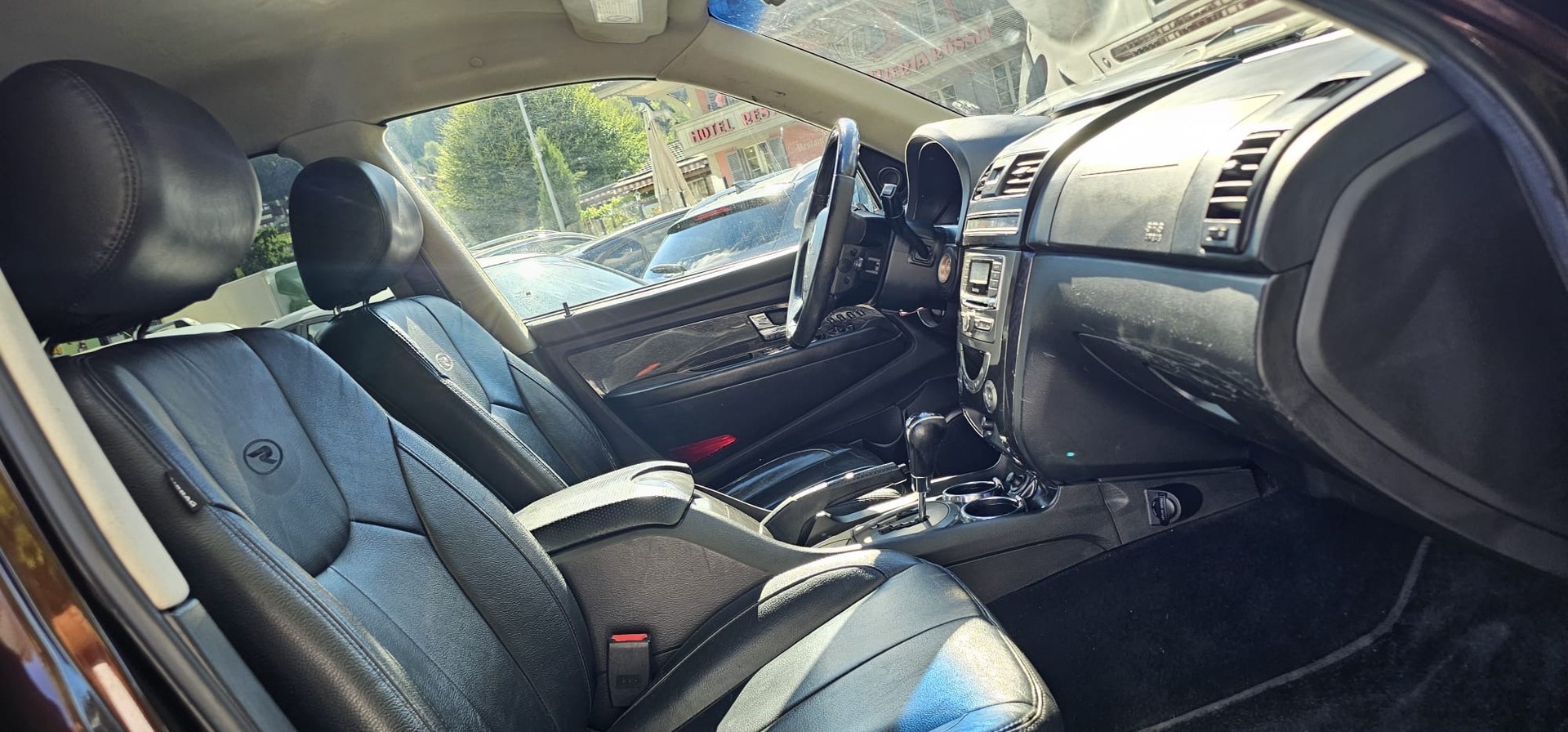KGM-SsangYong Rexton RX200 e-XDi Quartz 4WD Automatic-image-11