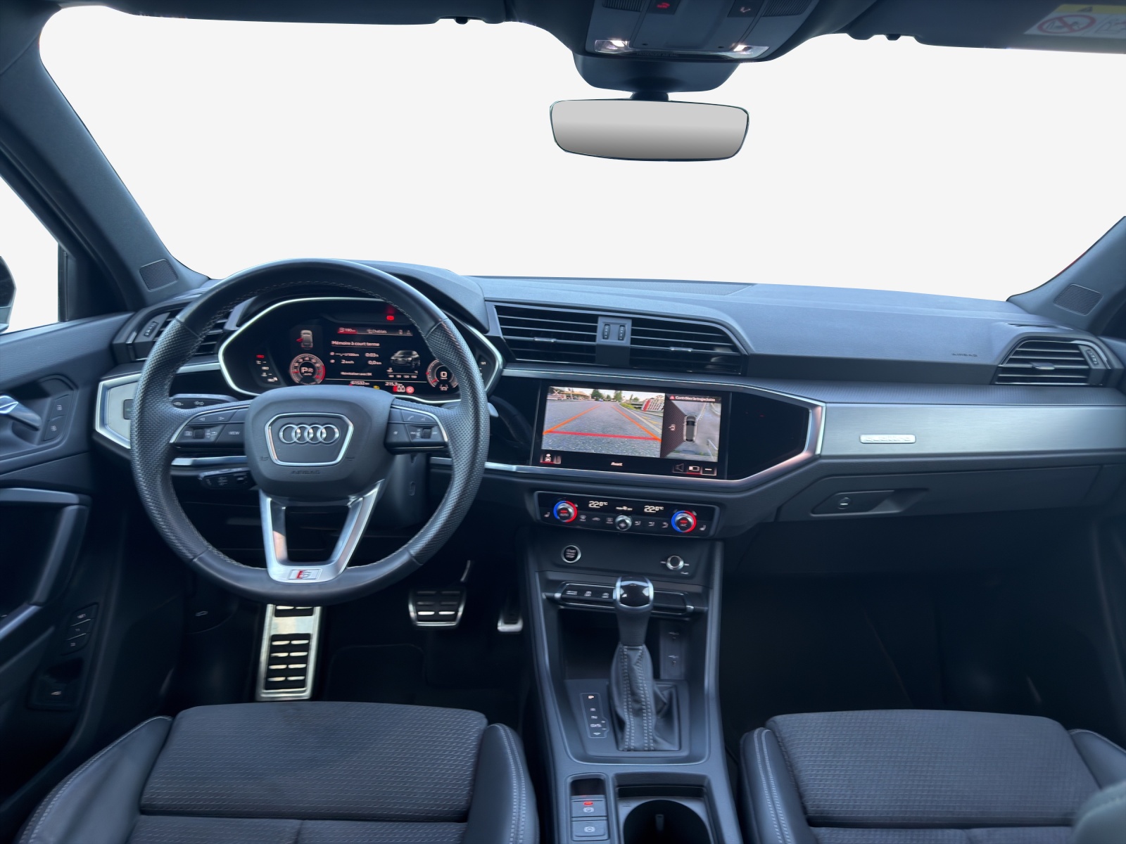 AUDI Q3 Sportback 40 TFSI S line quattro S-tronic-image-8