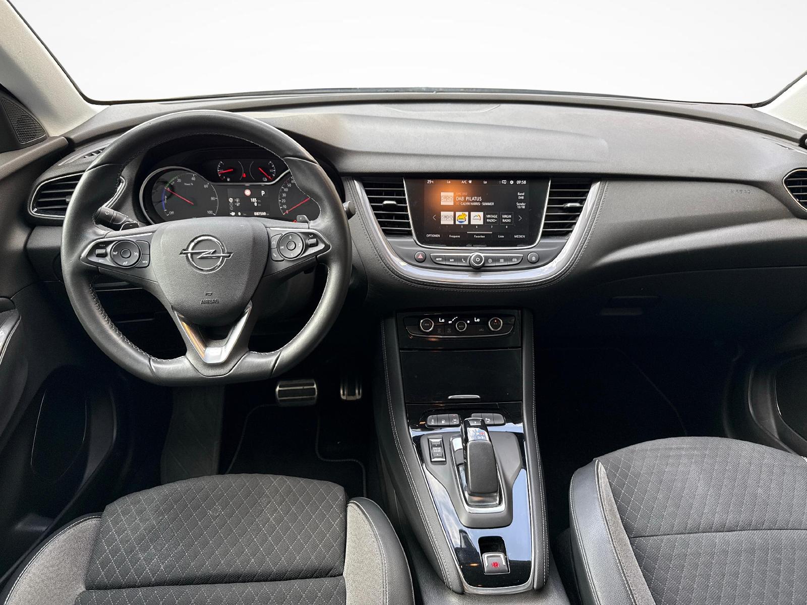 OPEL Grandland X 1.6 T PHEV Excellence-image-8