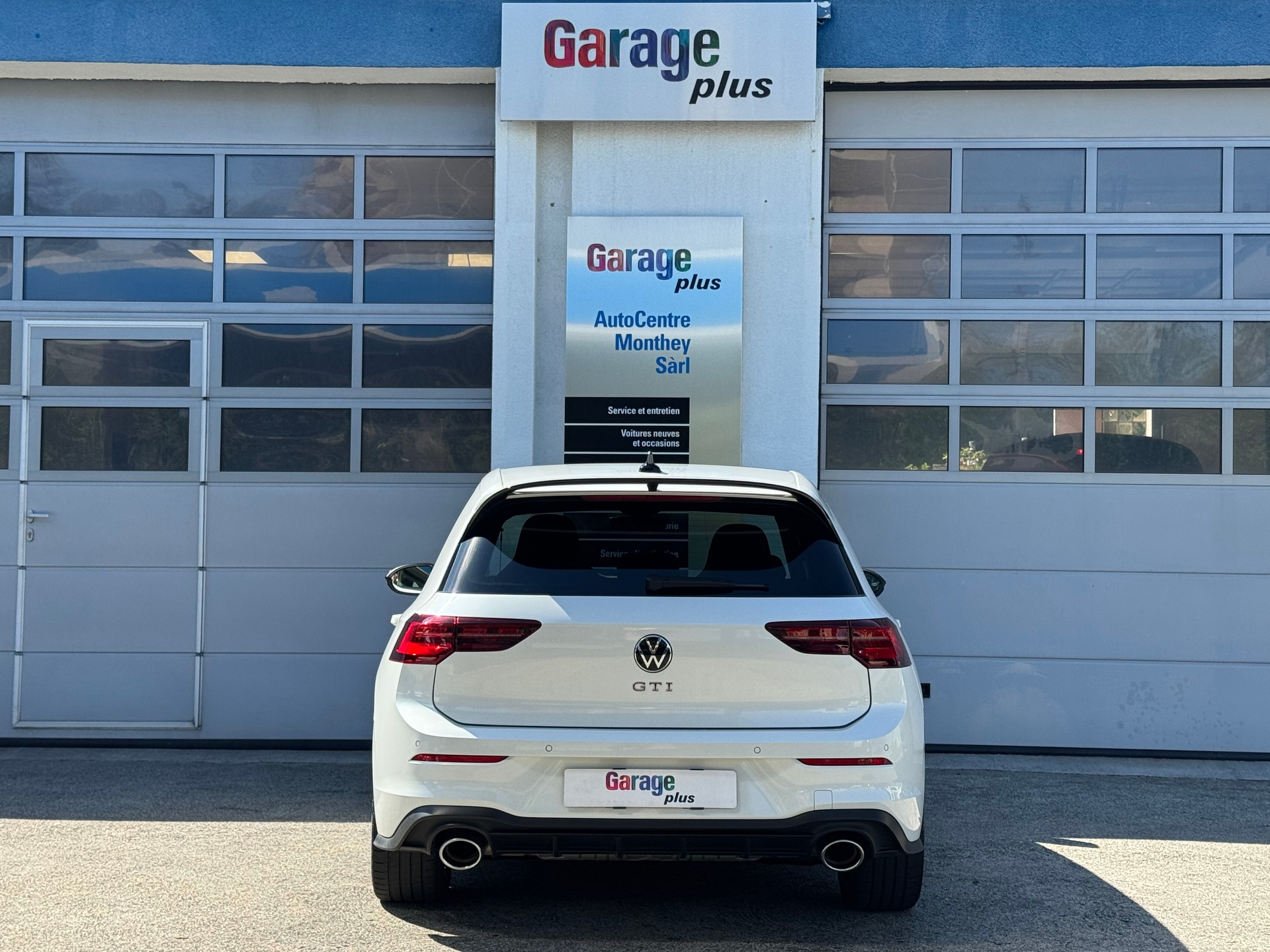 VW Golf 2.0 TSI GTI Clubsport DSG-image-7