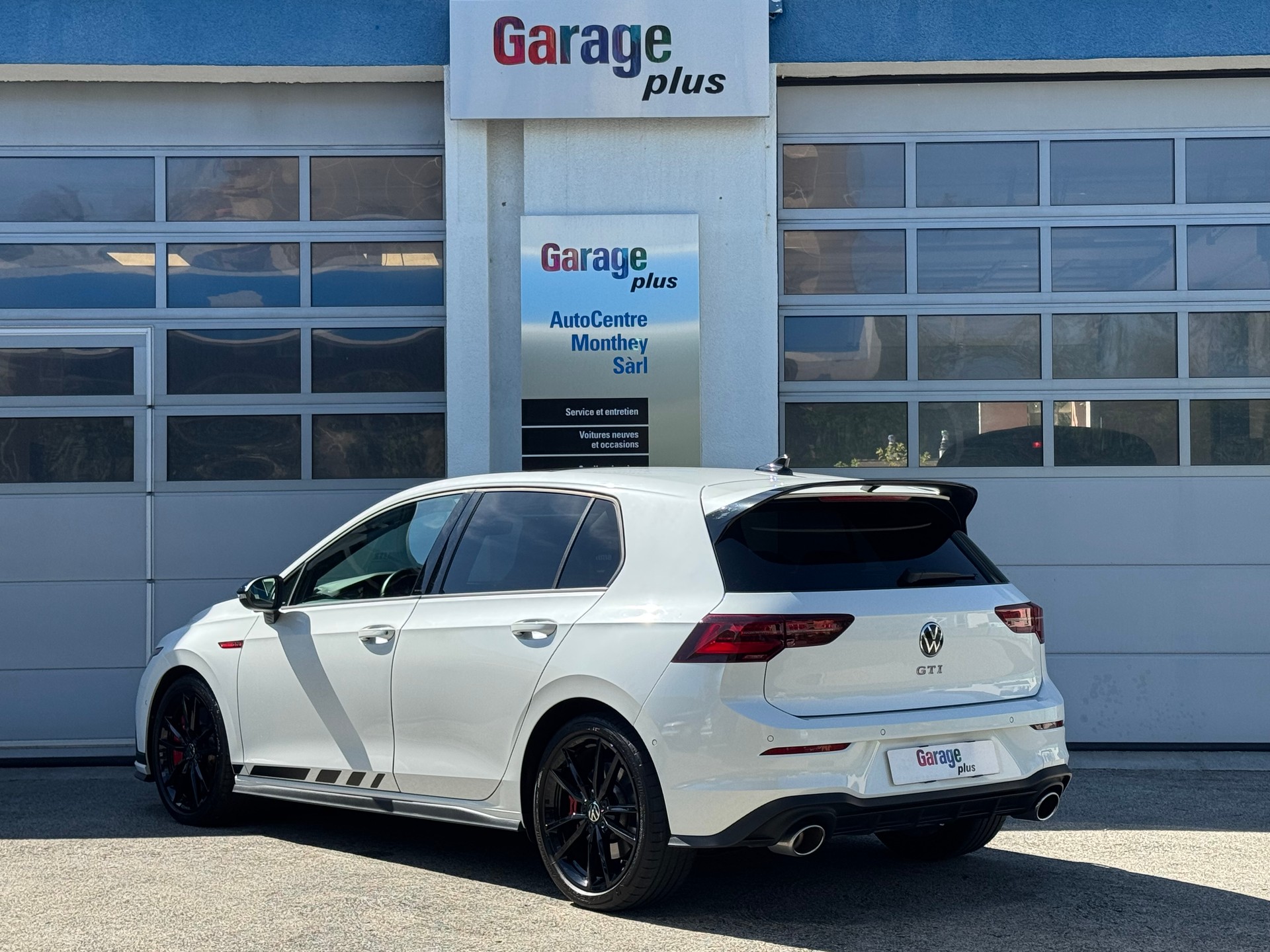 VW Golf 2.0 TSI GTI Clubsport DSG-image-6