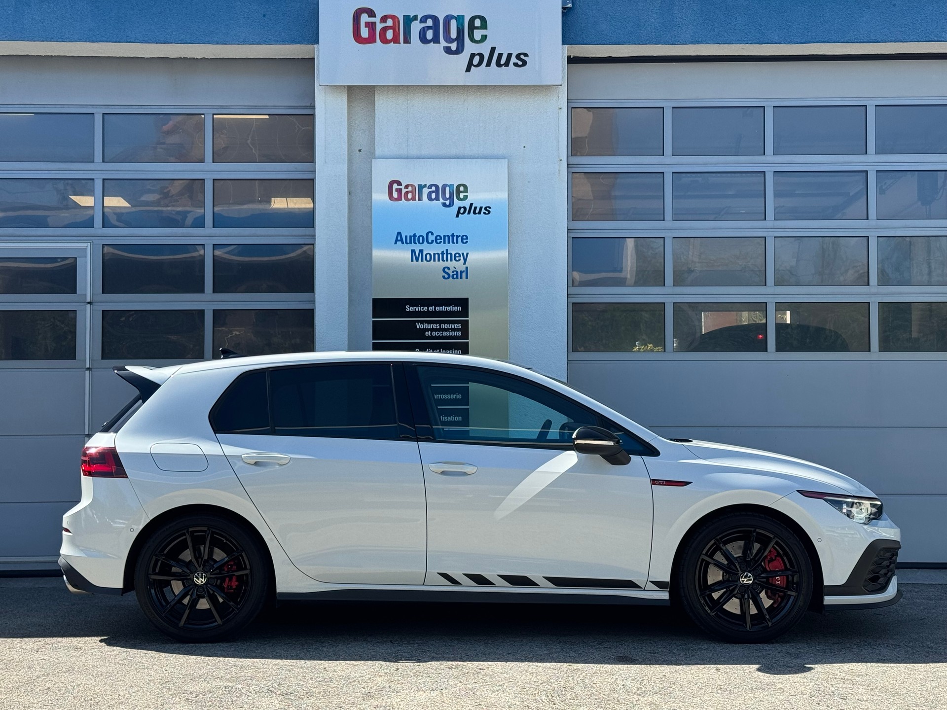 VW Golf 2.0 TSI GTI Clubsport DSG-image-3