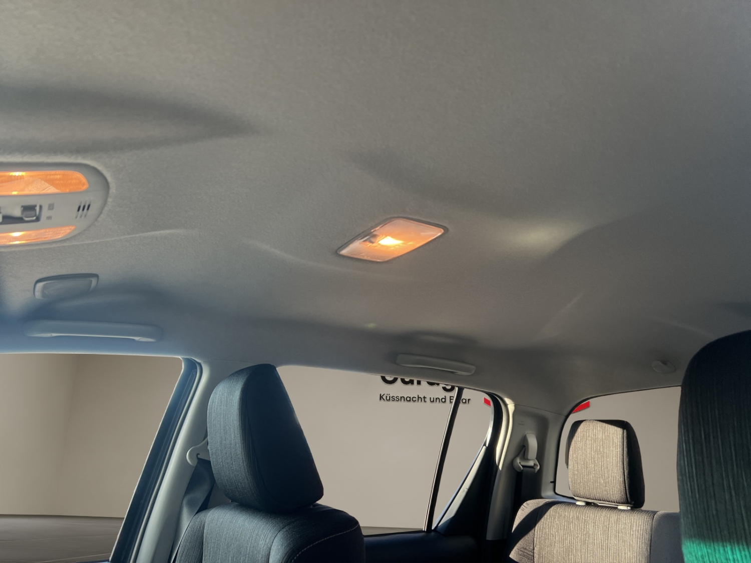 TOYOTA Hilux Double Cab.-Pick-up 2.8 D-4D 204 Style MHEV-image-15