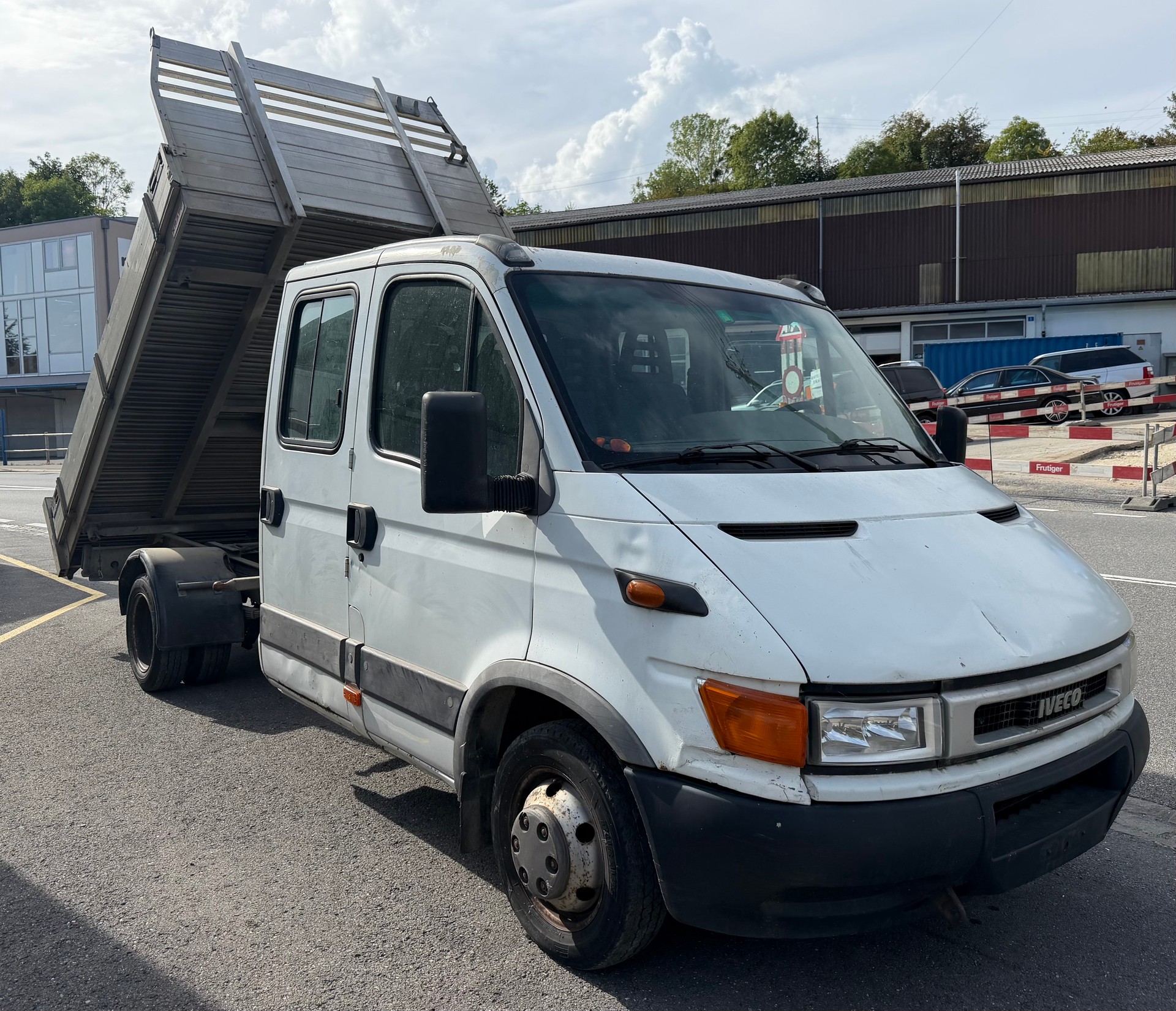 IVECO 35 C 13 D-image-1
