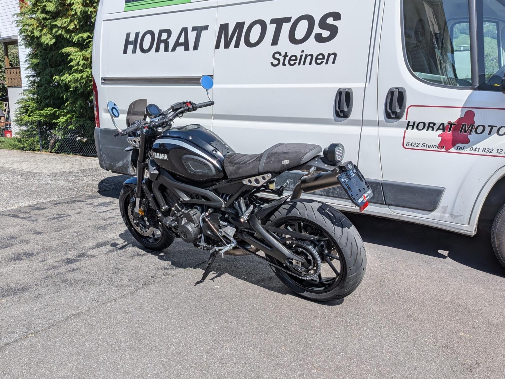 YAMAHA XSR 900-image-7