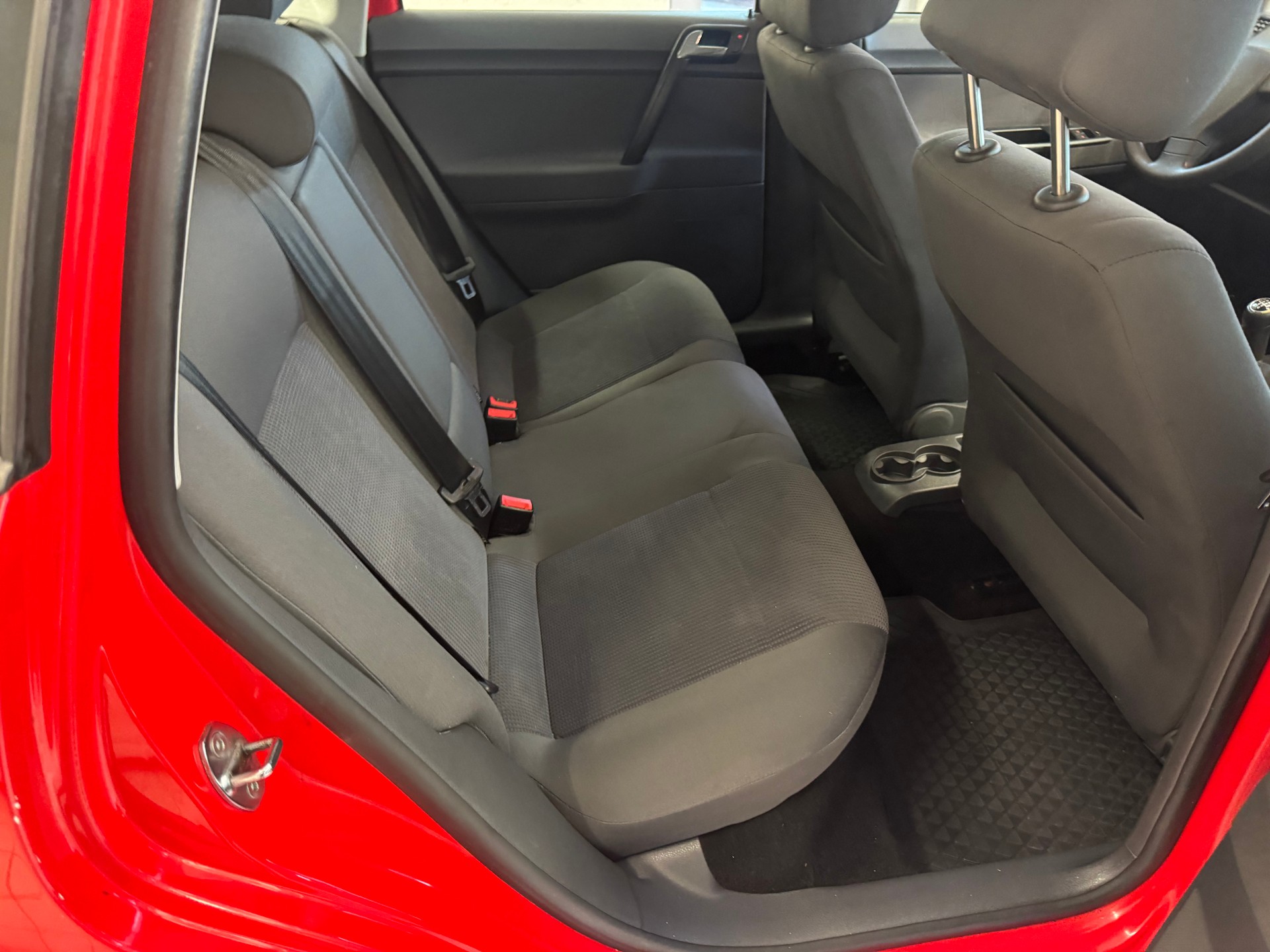 VW Polo 1.4 16V Young&Fresh-image-12
