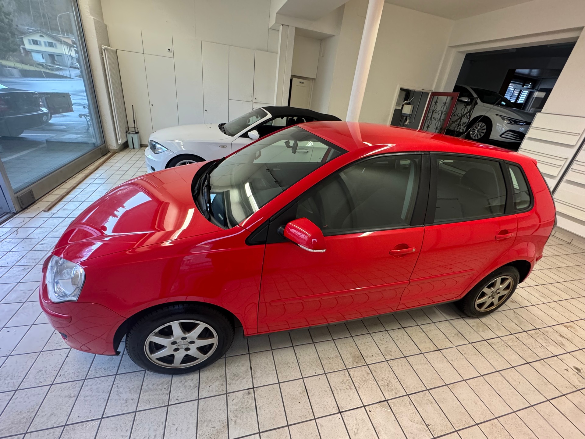 VW Polo 1.4 16V Young&Fresh-image-3