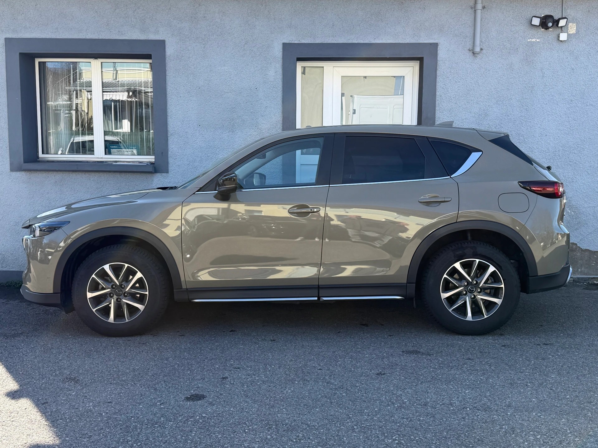 MAZDA CX-5 SKYACTIV-G 194 Newground AWD Automat-image-2
