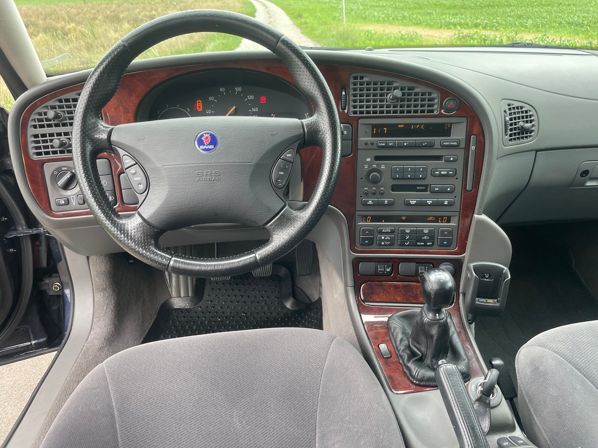 SAAB 9-5 2.0 LPT (S)-image-6